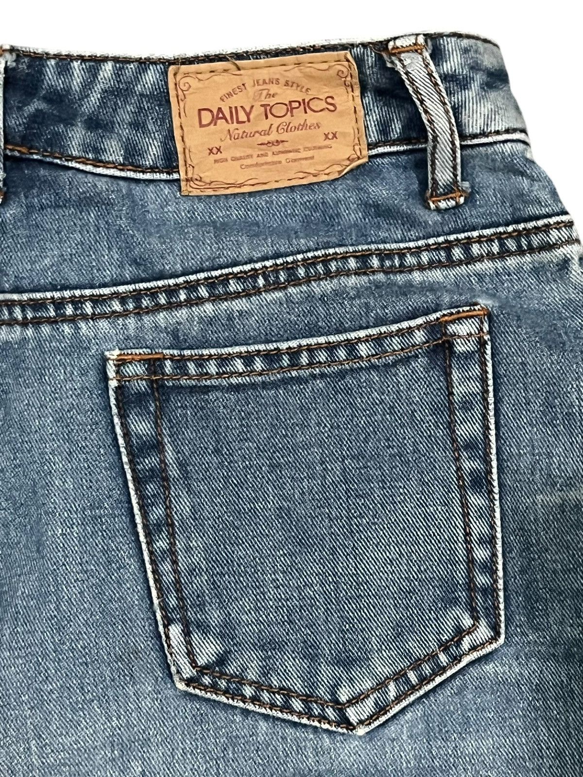 Hysteric Glamour × Japanese Brand Vintage Japanese Brand Blue Washed Distressed Flare Jeans Size 26" / US 2 / IT 38 - 8 Thumbnail