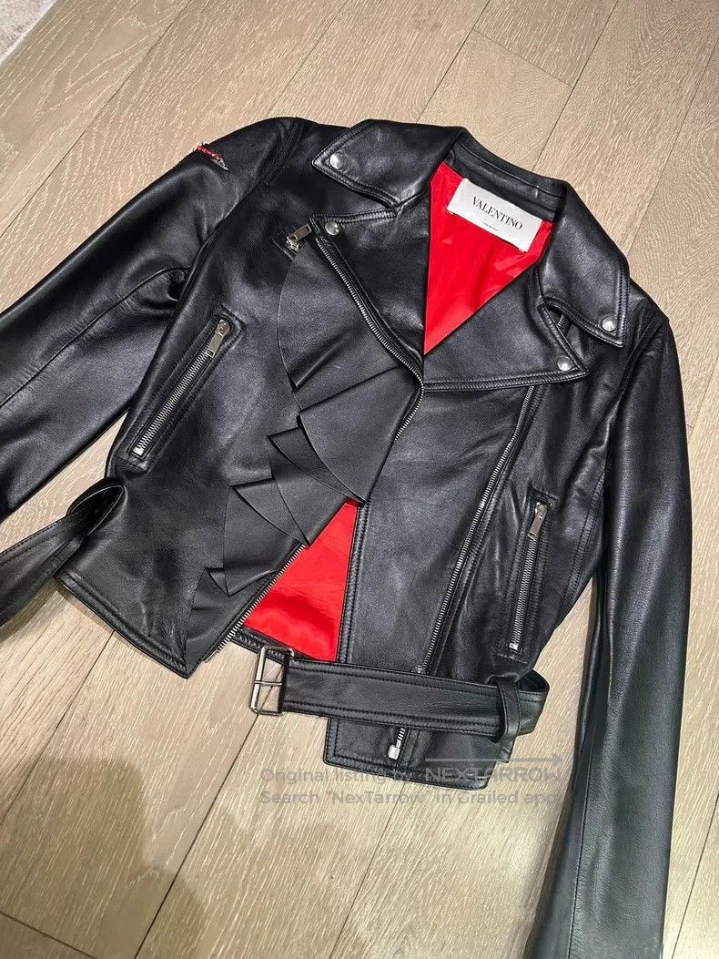 Valentino Valentino Black leather coat Size M / US 6-8 / IT 42-44 - 2 Thumbnail
