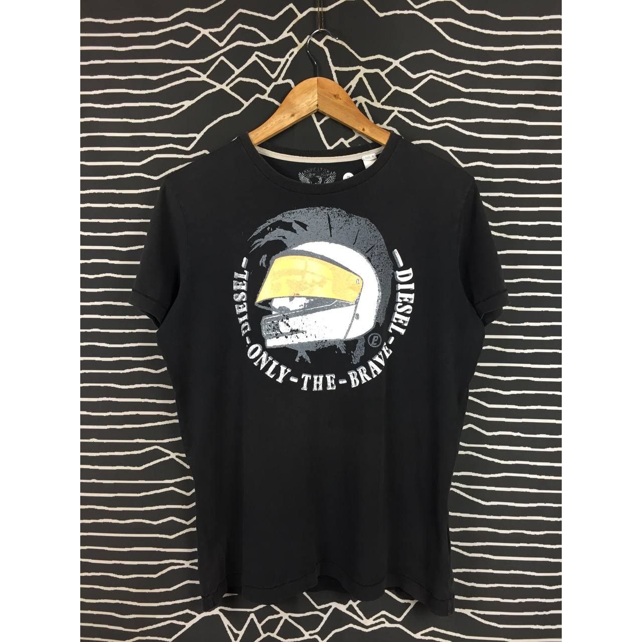 Diesel DIESEL Only The Brave Big Logo Graphic Tee Size US M / EU 48-50 / 2 - 1 Thumbnail