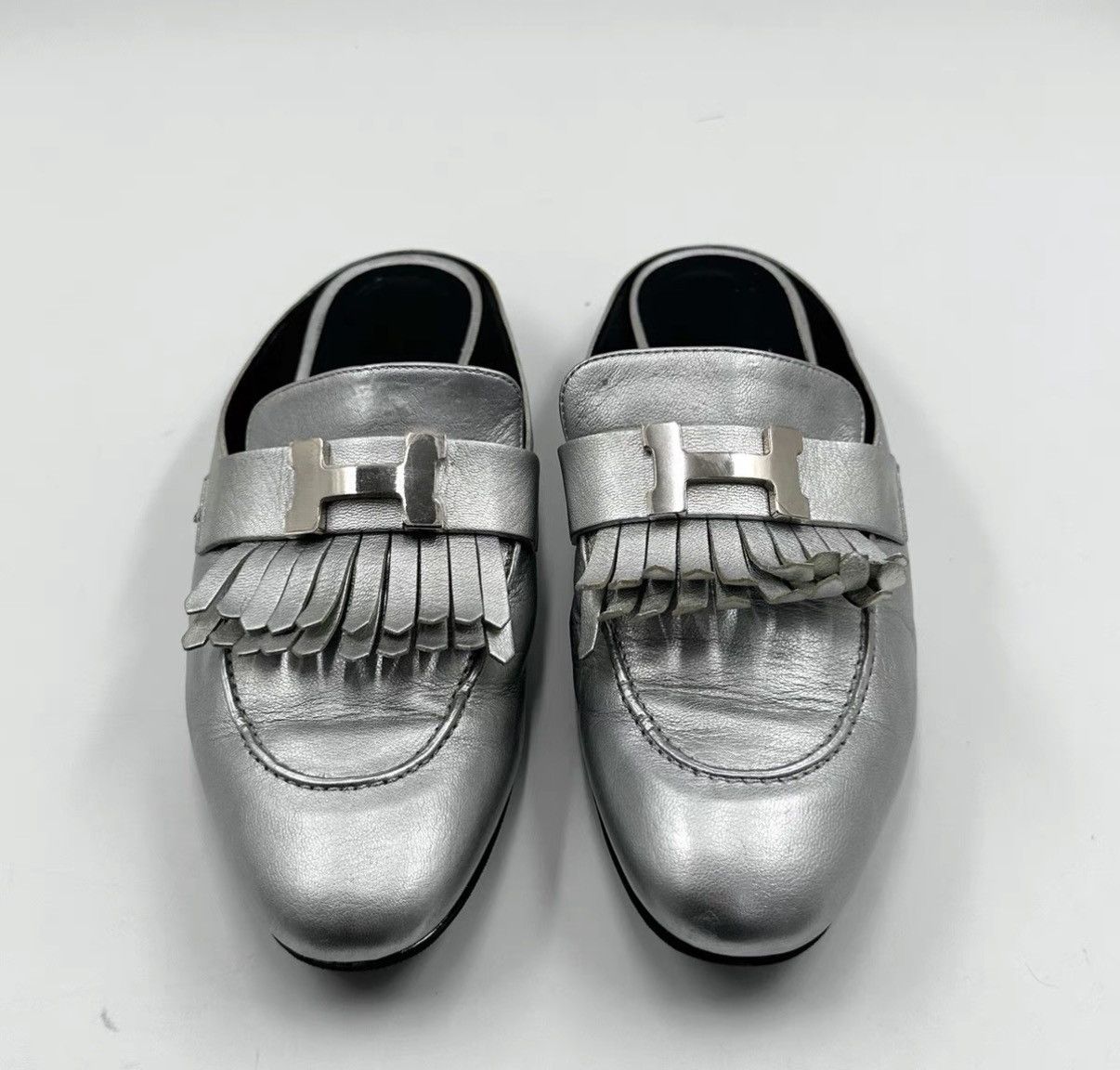 Hermes Hermes / H Buckle Tassel Silver Sandals K12 Size US 6.5 / IT 36.5 - 2 Thumbnail