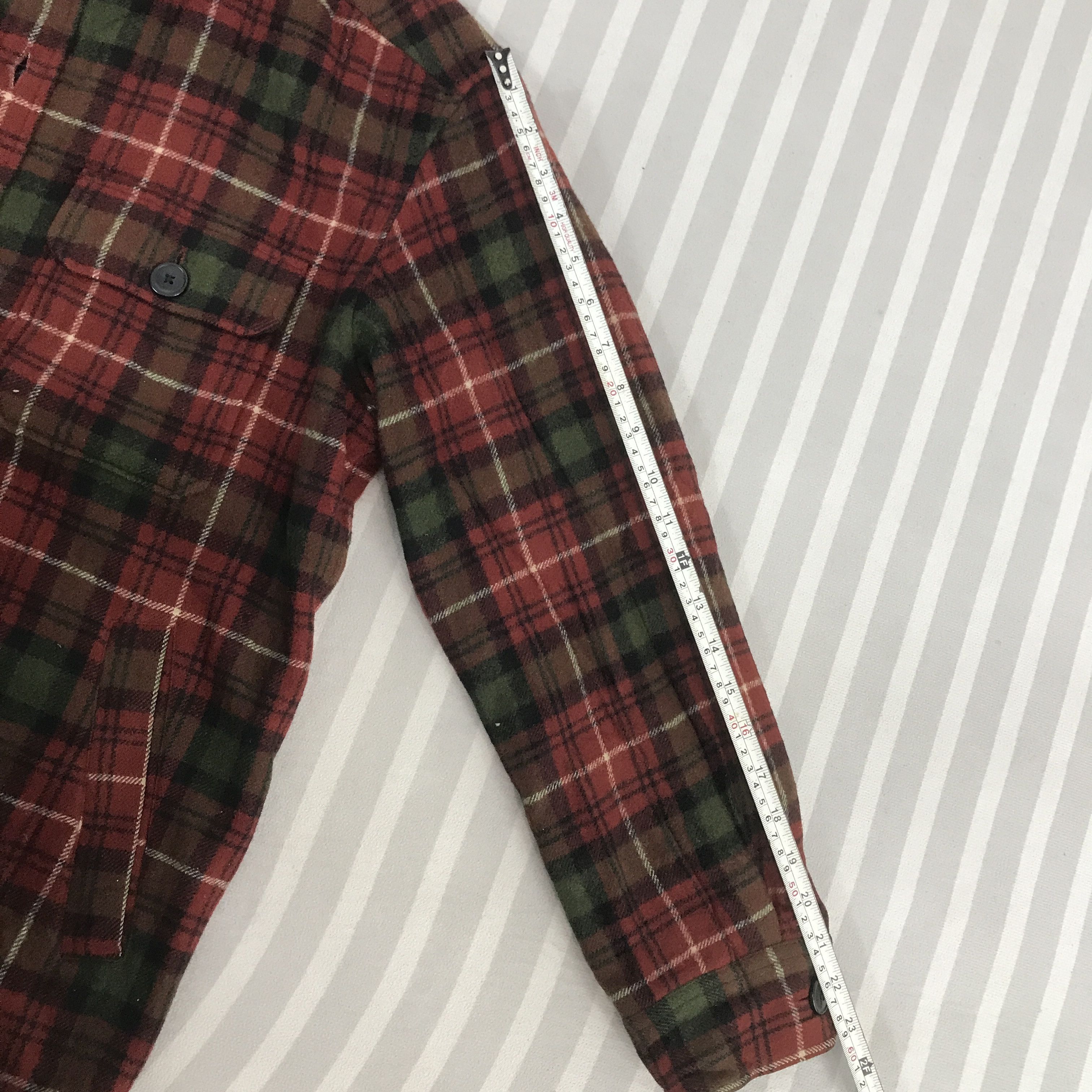 Uniqlo Vintage Japanese design tartan Uniqlo button Jacket Size US M / EU 48-50 / 2 - 6 Thumbnail