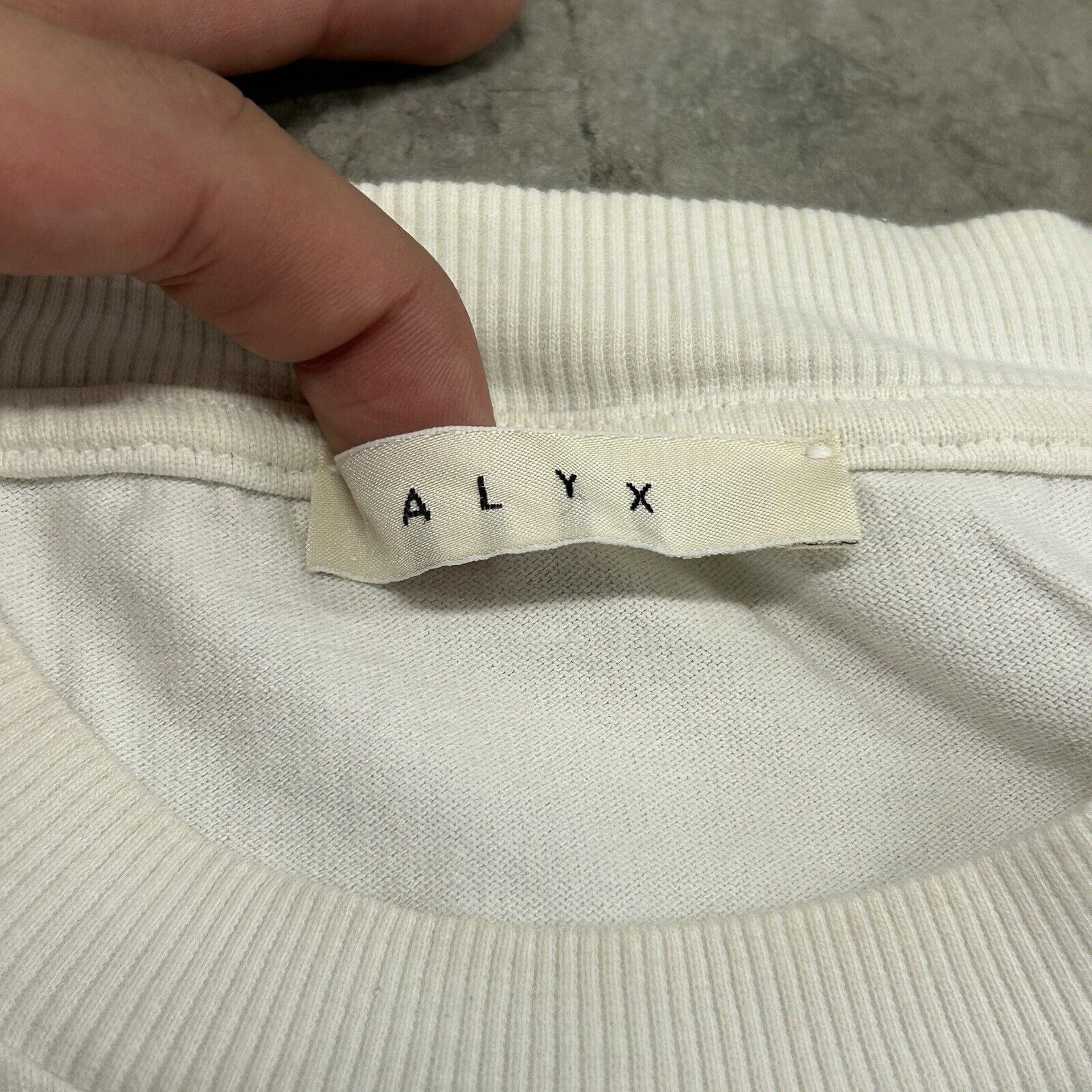 1017 ALYX 9SM × Designer Authentic 1017 ALYX 9SM New York Graffiti Designer T Shirt Size US L / EU 52-54 / 3 - 4 Thumbnail