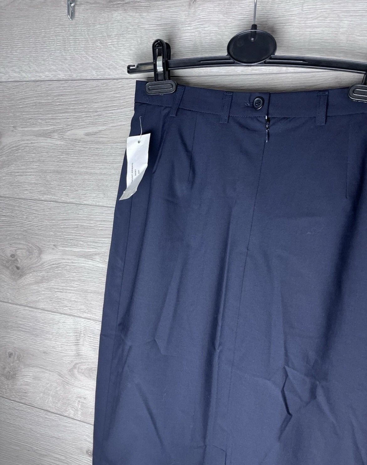 Balenciaga Women's skirt Balensiaga Uniformes size 38T Luxury Size 38" / US 16 / IT 52 - 5 Thumbnail