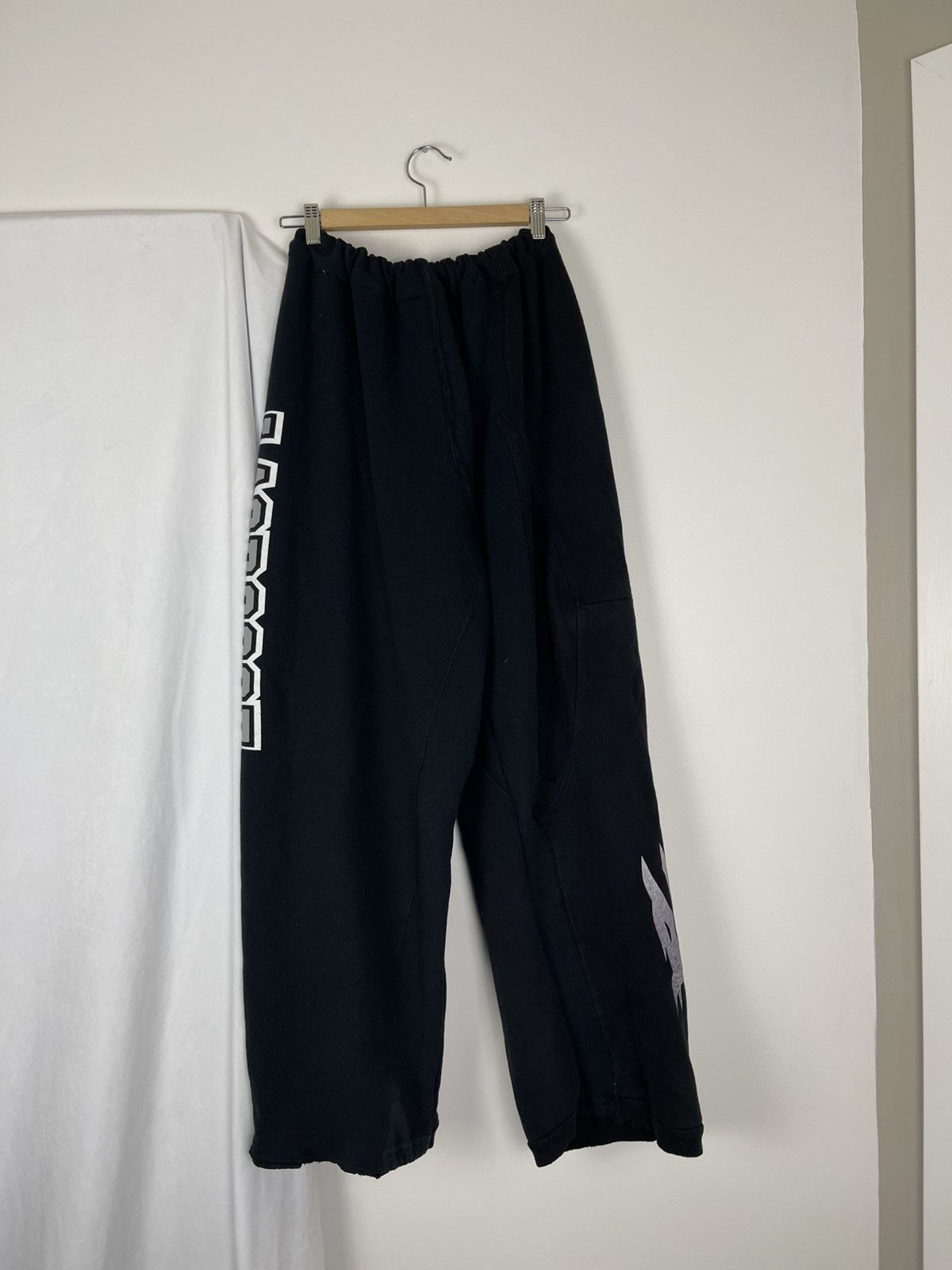 Chorley UpCycled Draped Hoodie Baggy Patchwork Sweatpants Size US 34 / EU 50 - 5 Thumbnail