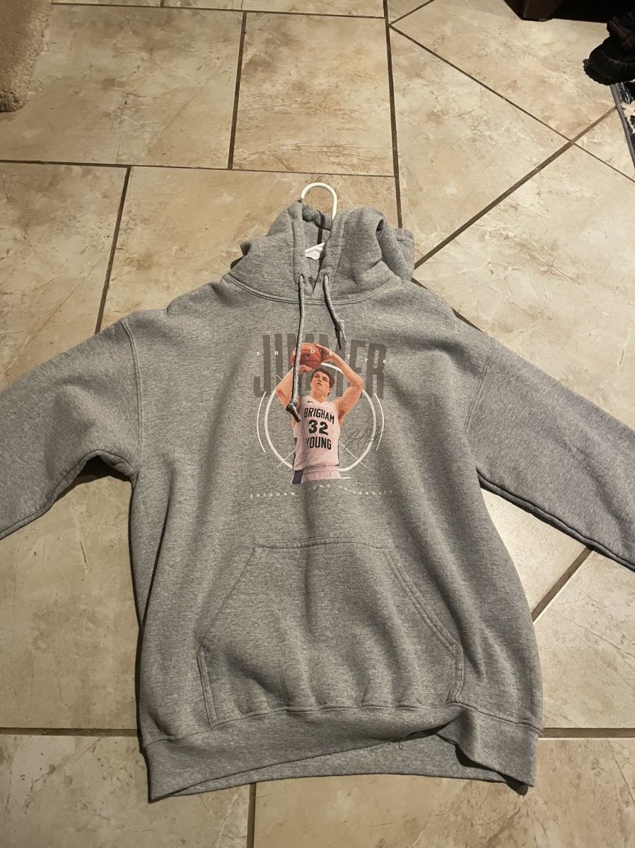NCAA Jimmer Fredette BYU Hoodie Size US M / EU 48-50 / 2 - 1 Thumbnail