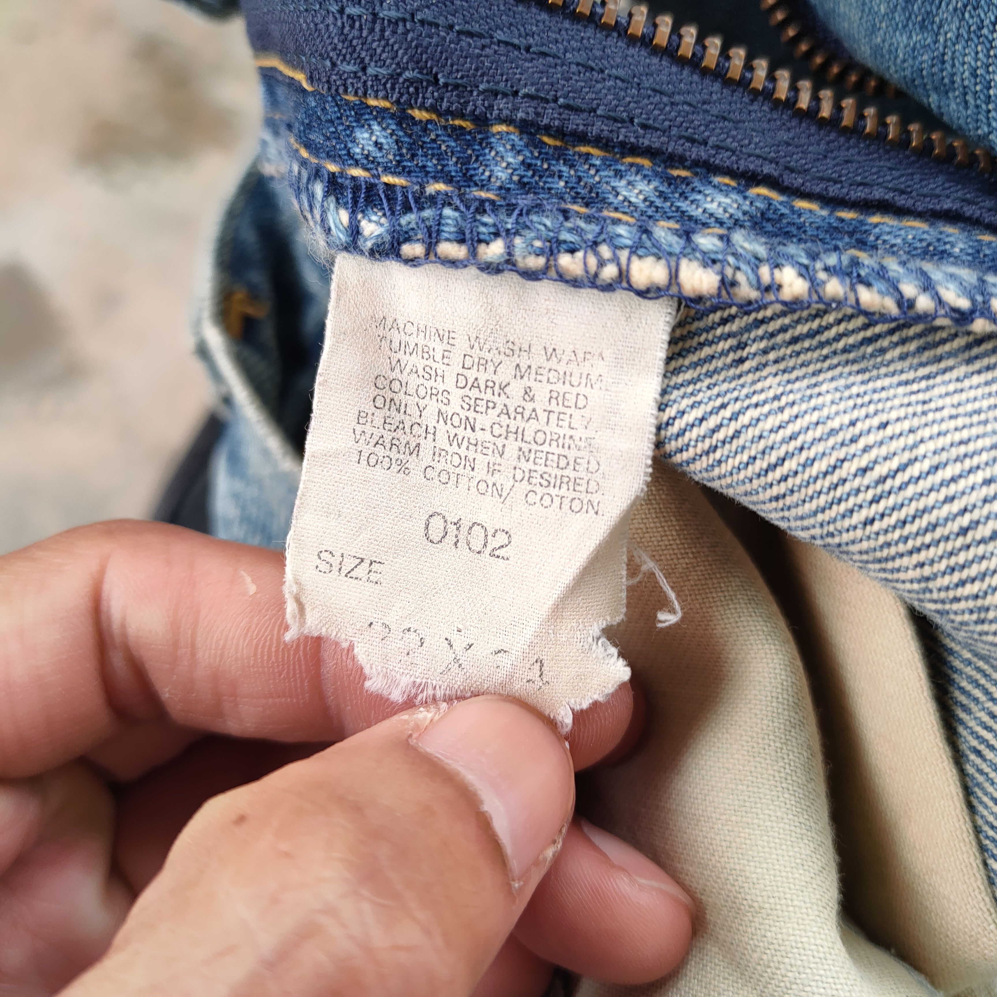 Lee FLARE VINTAGE LEE RIDERS FADED DISTRESSED DENIM JEANS PANTS Size US 32 / EU 48 - 15 Thumbnail