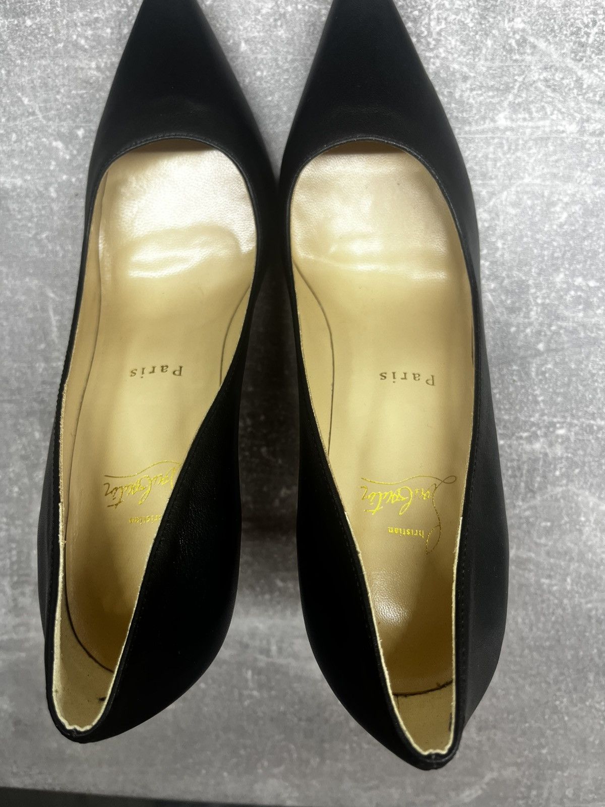 Christian Louboutin christian louboutin size 39 Size US 9 / IT 39 - 13 Thumbnail