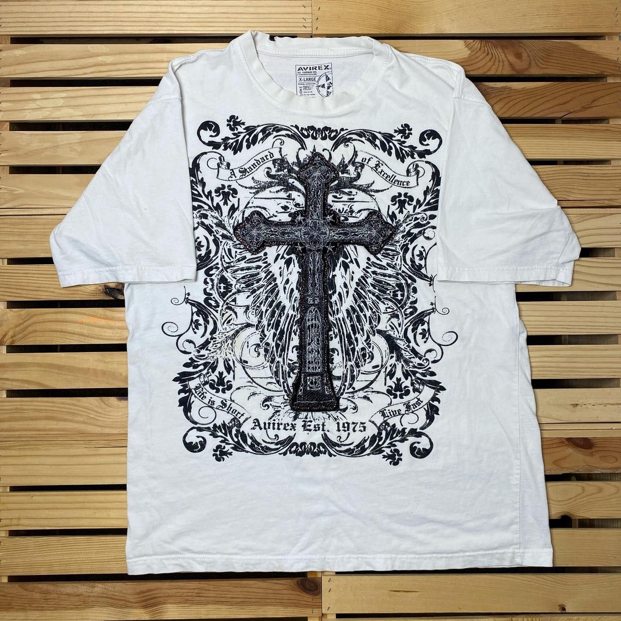 Avirex Avirex Cross White Embroidered Y2K Jesus Tee Size XL Size US XL / EU 56 / 4 - 1 Thumbnail