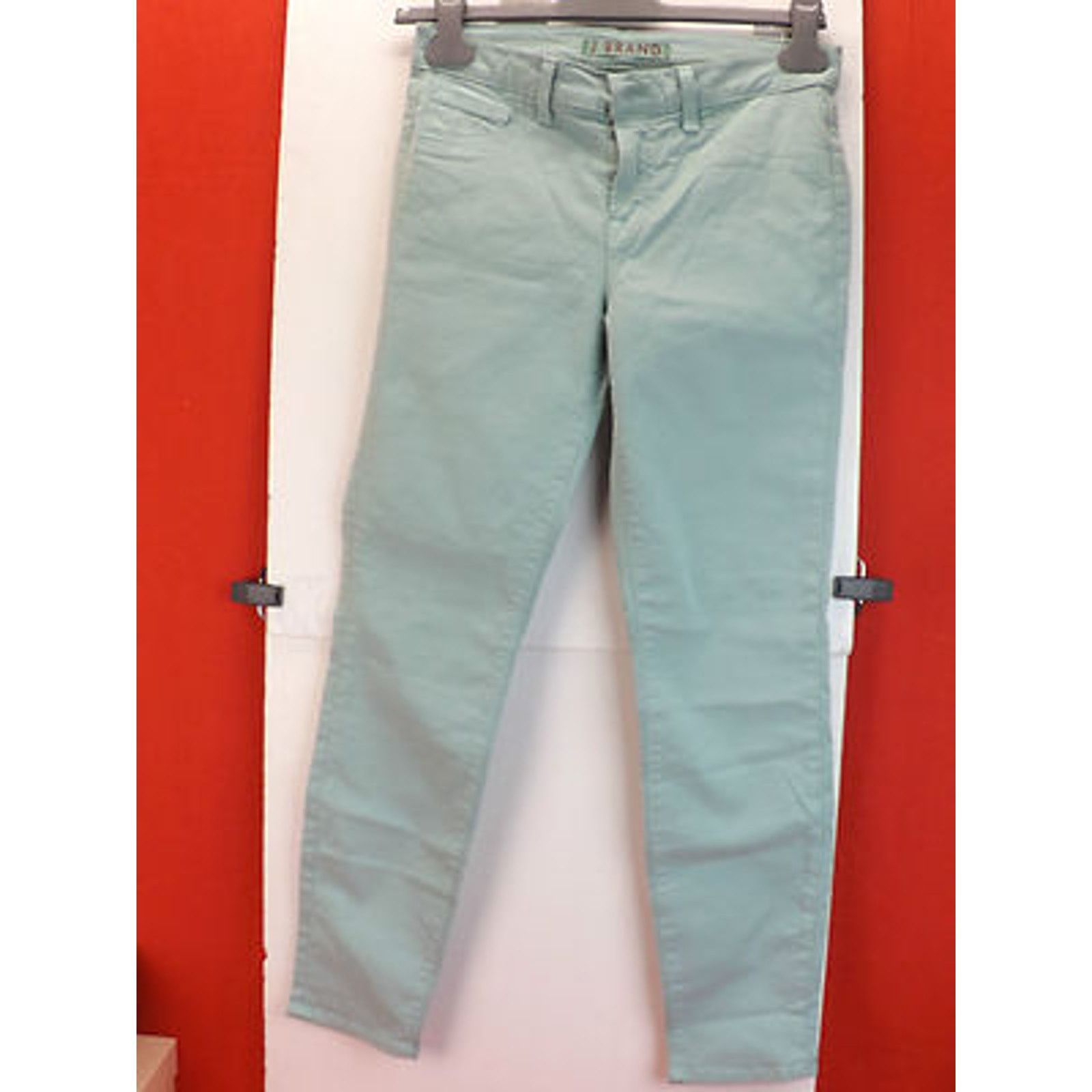 J Brand J BRAND MID RISE 11" SKINNY JUNIPER CROPPED CAPRI JEANS 25 Size 25" / US 0 / IT 36 - 5 Thumbnail