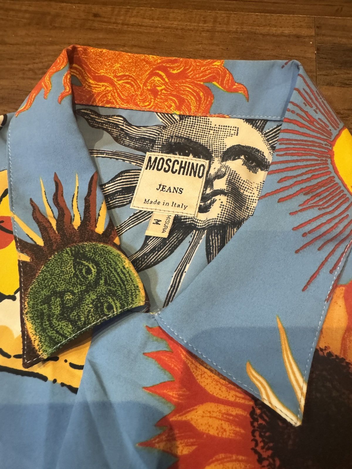 Moschino Vintage Moschino 1993 Sun Shirt Size US M / EU 48-50 / 2 - 3 Thumbnail