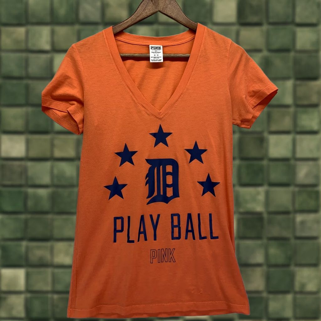 Victoria's Secret VINTAGE Victoria’s Secret PINK 5th & Ocean Detroit Tigers Short Sleeve T Shirt-3735 Size M / US 6-8 / IT 42-44 - 1 Thumbnail