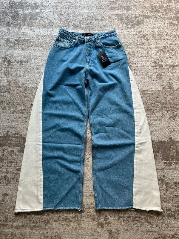 Vintage Blazed Sz 40 / L Wide Flared Jeans Denim Rare NWT Size 40" / US 18 - 1 Thumbnail