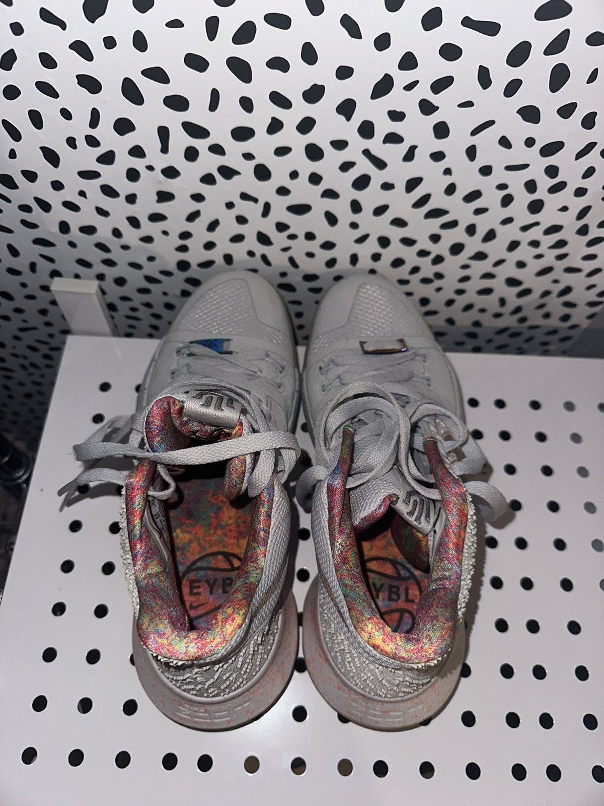 Nike Nike Kyrie 3 “EYBL” Size US 7 / EU 40 - 6 Thumbnail