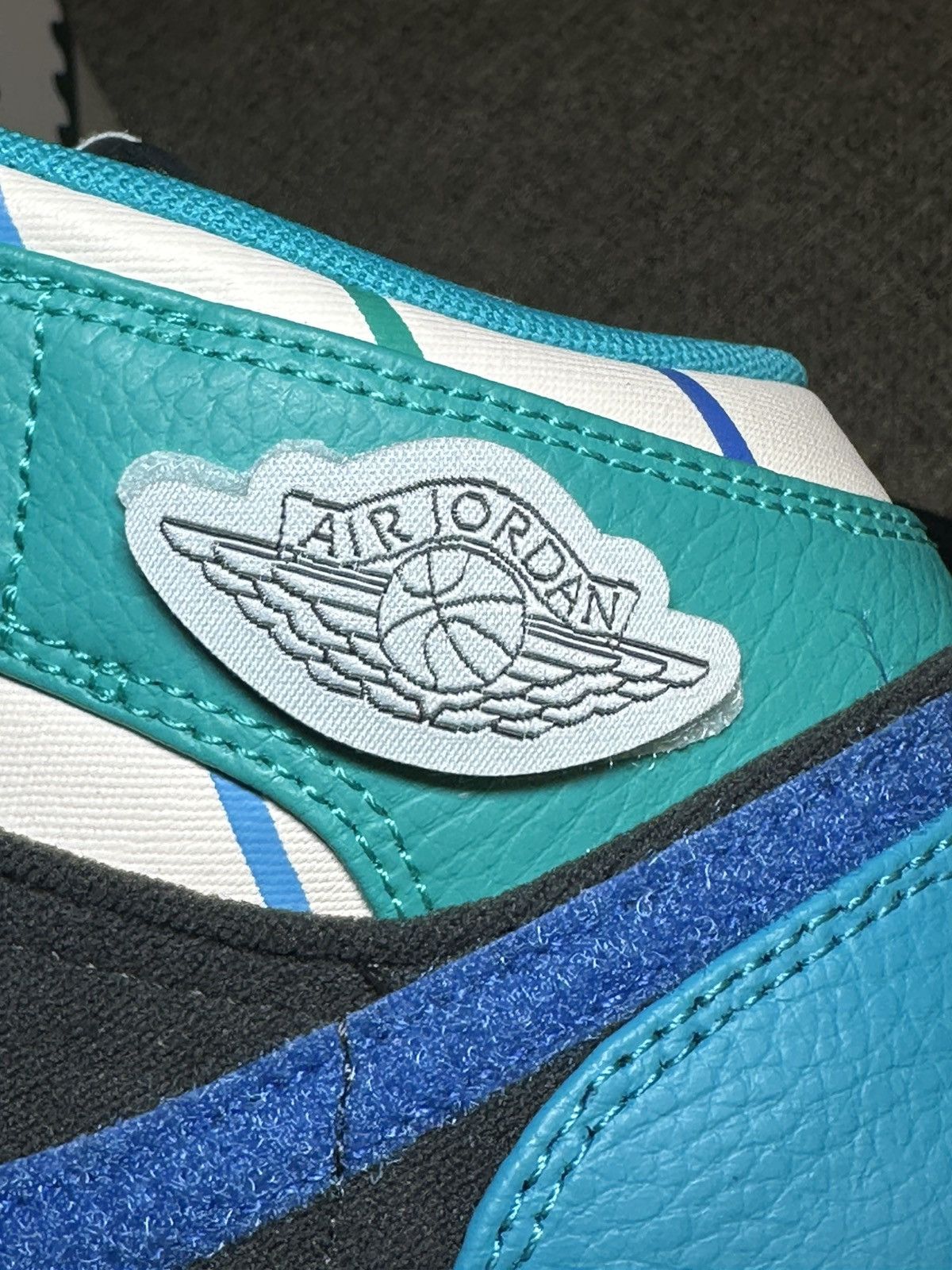 Jordan Brand × Nike Air Jordan 1 Mid SS (GS) Size US 7.5 / IT 37.5 - 13 Thumbnail