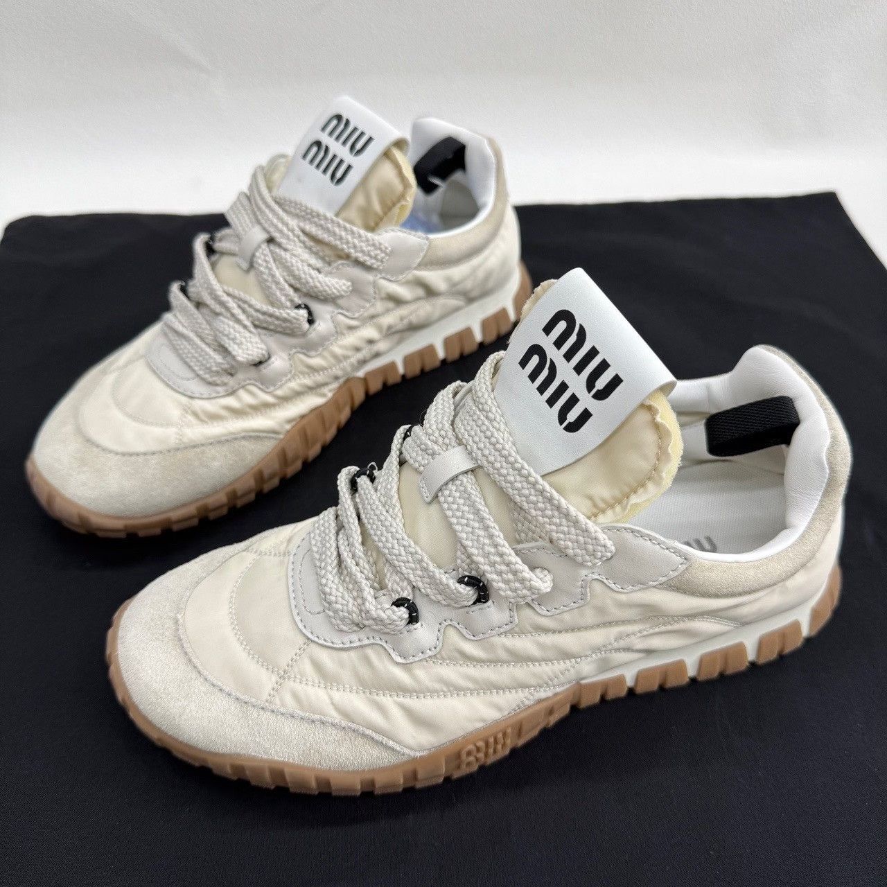 Miu Miu Miu Miu Beige Lowtop Sneakers us_5 Women Size US 5 / IT 35 - 1 Thumbnail