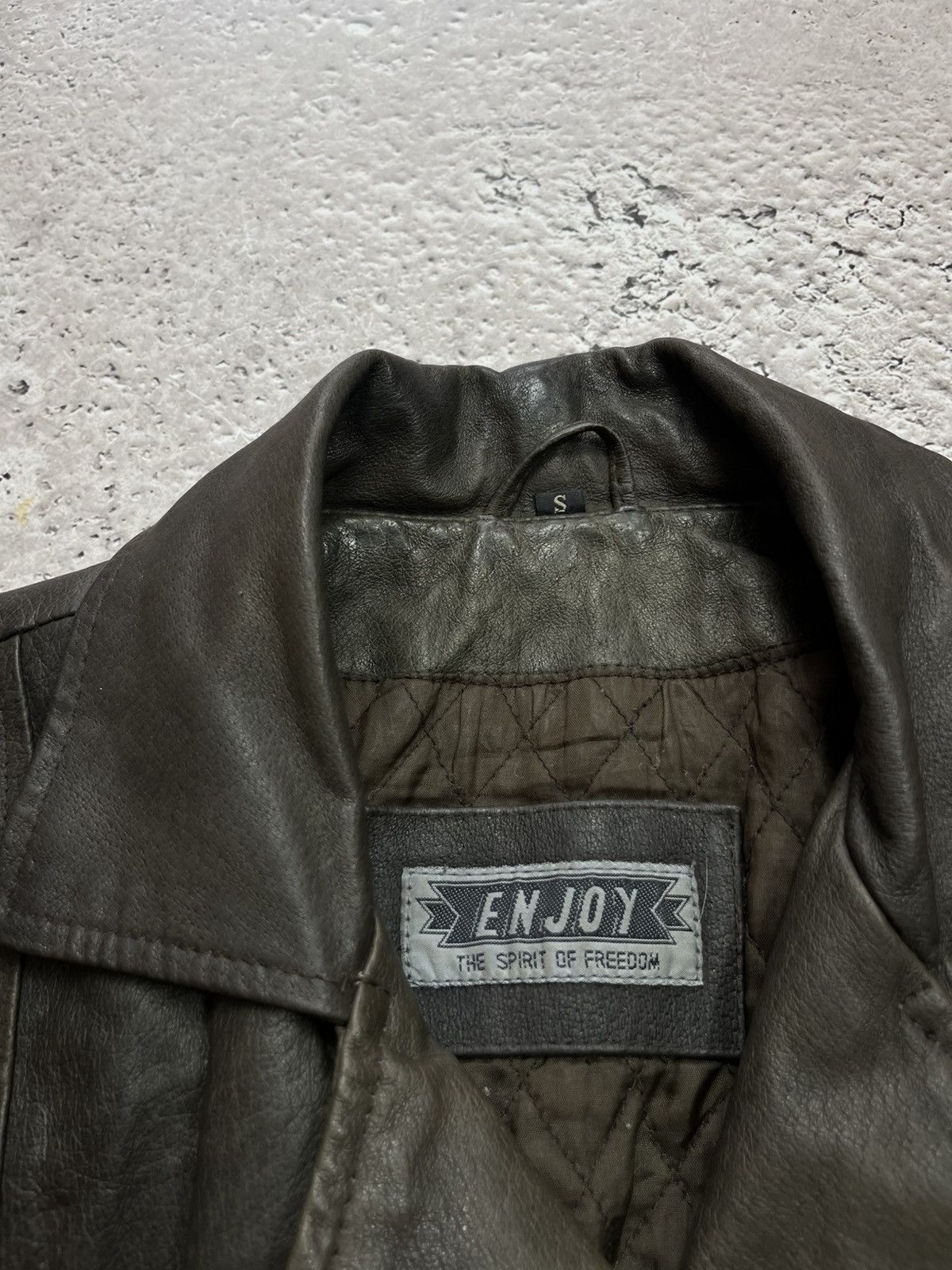 Leather Vintage Enjoy Brown Leather Jacket Belted Biker Style Size S Size US S / EU 44-46 / 1 - 6 Thumbnail