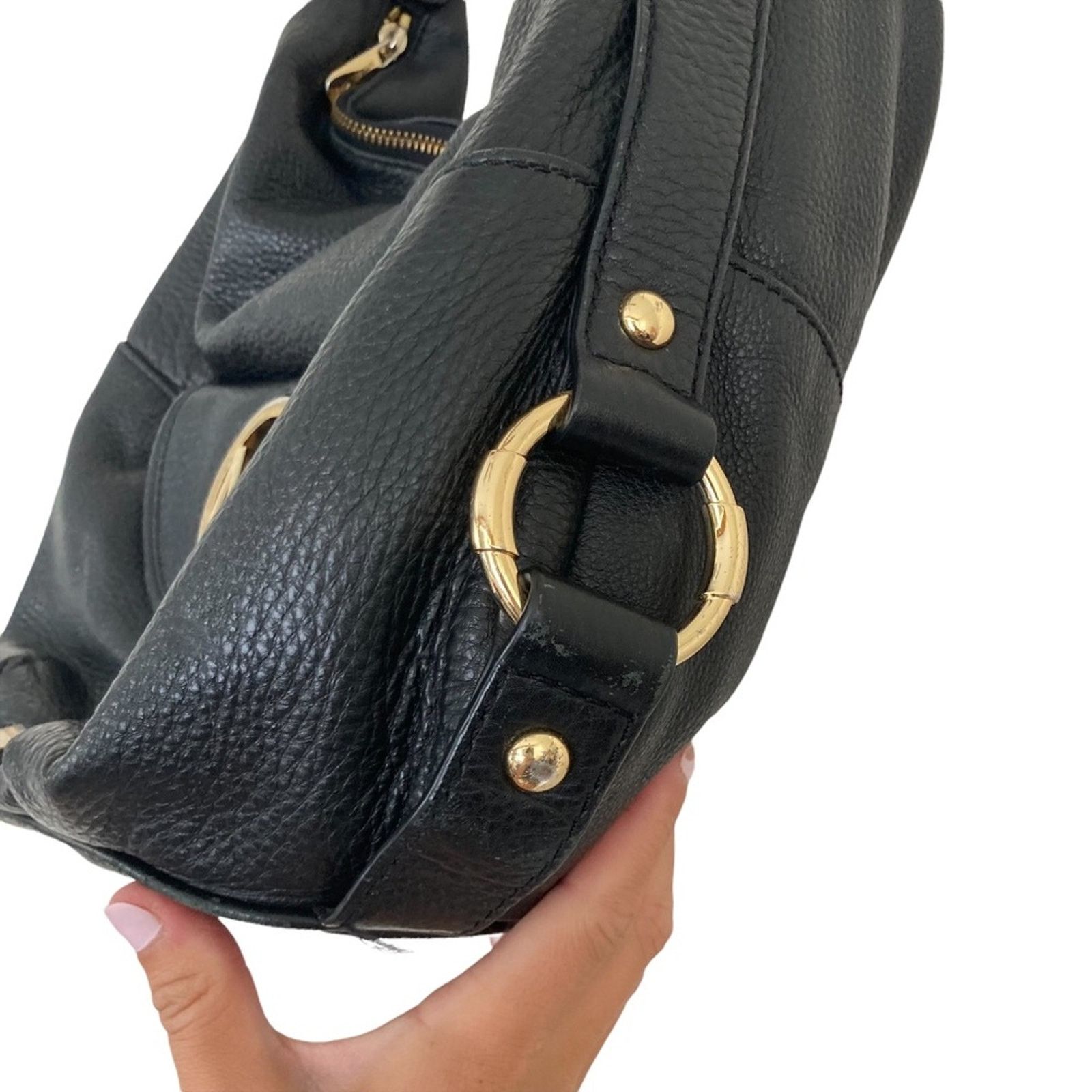 Michael Kors Michael Kors Black Leather Shoulder Bag Size ONE SIZE - 7 Thumbnail