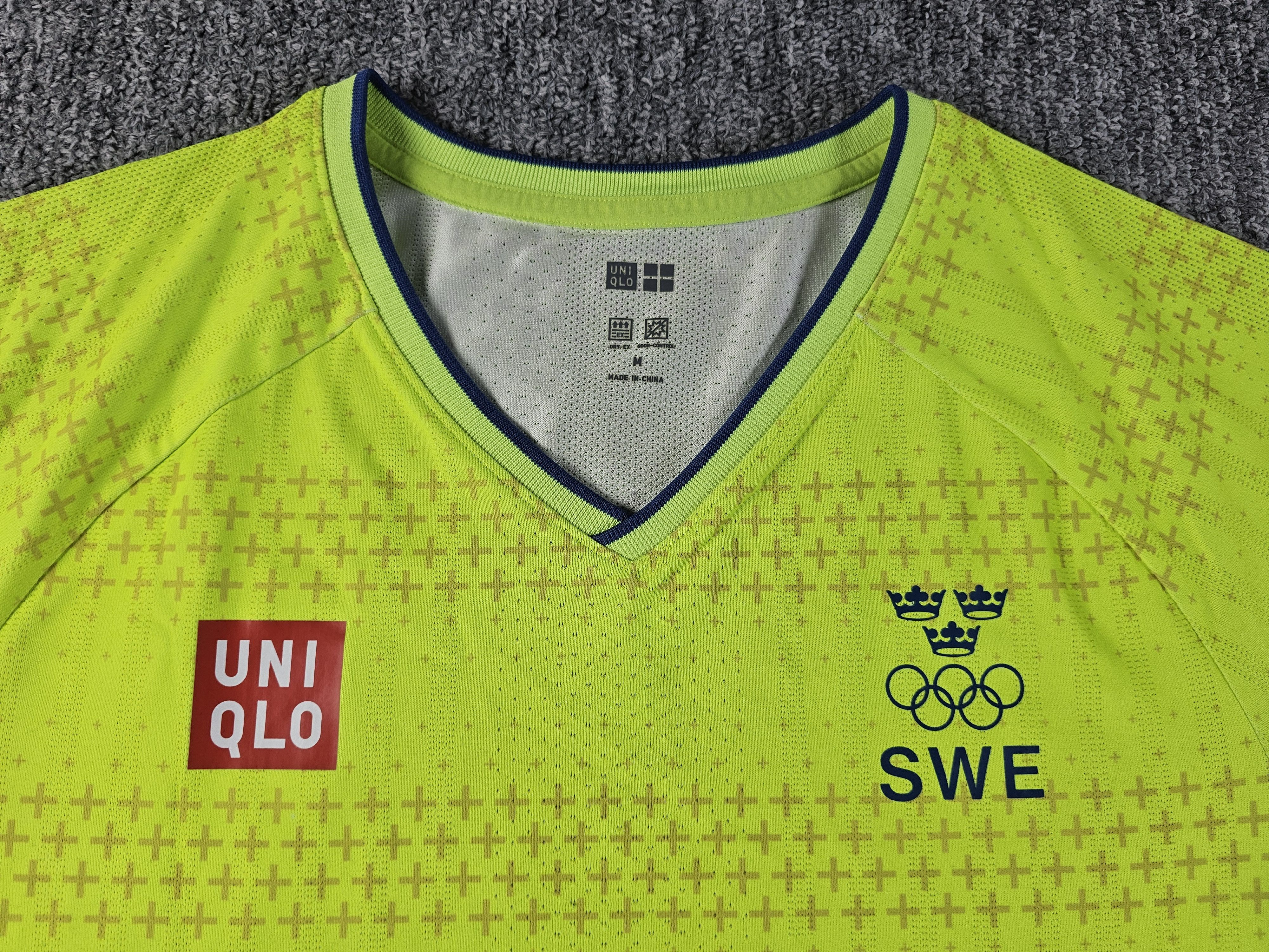 Uniqlo Uniqlo Sweden Tokyo 2020 Olympics Home Jersey Yellow M Size US M / EU 48-50 / 2 - 2 Thumbnail
