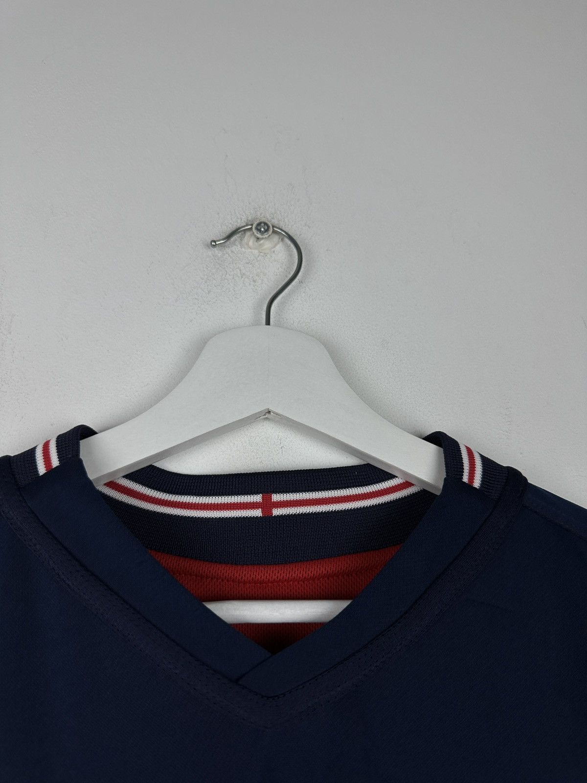 Umbro England 2002 Away Reversible Soccer Jersey Football Shirt Size US XL / EU 56 / 4 - 12 Thumbnail