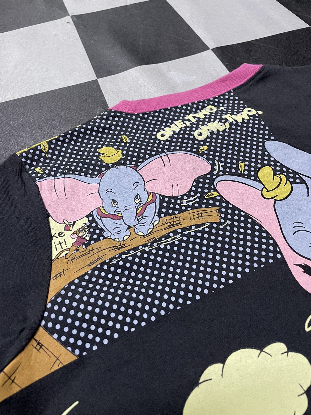 Cartoon Network Disney Full Print Backhit Dumbo Cartoon Size US M / EU 48-50 / 2 - 8 Thumbnail