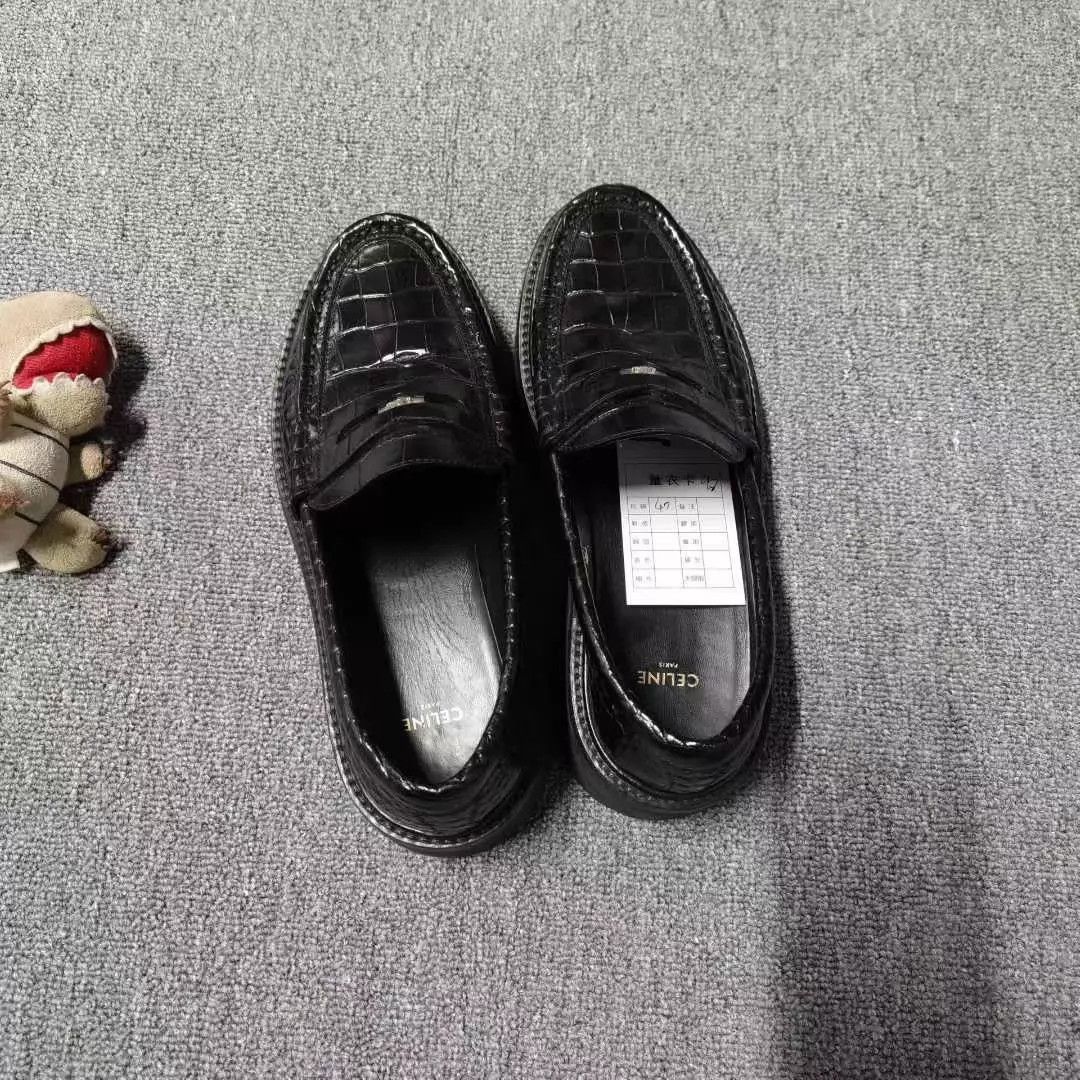 Celine Celine Triomphe Crocodile Loafers 40 (98 New) Size US 9.5 / IT 39.5 - 5 Thumbnail