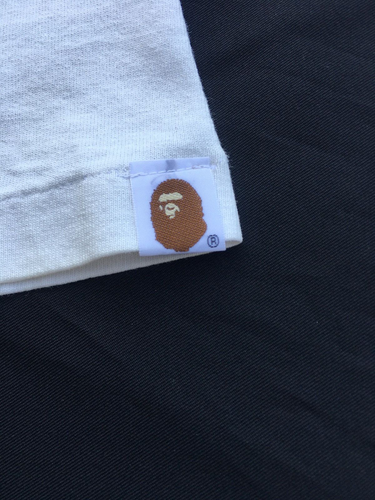 Bape RARE Vintage BAPE New York College Camo logo T-Shirt Size US M / EU 48-50 / 2 - 11 Thumbnail