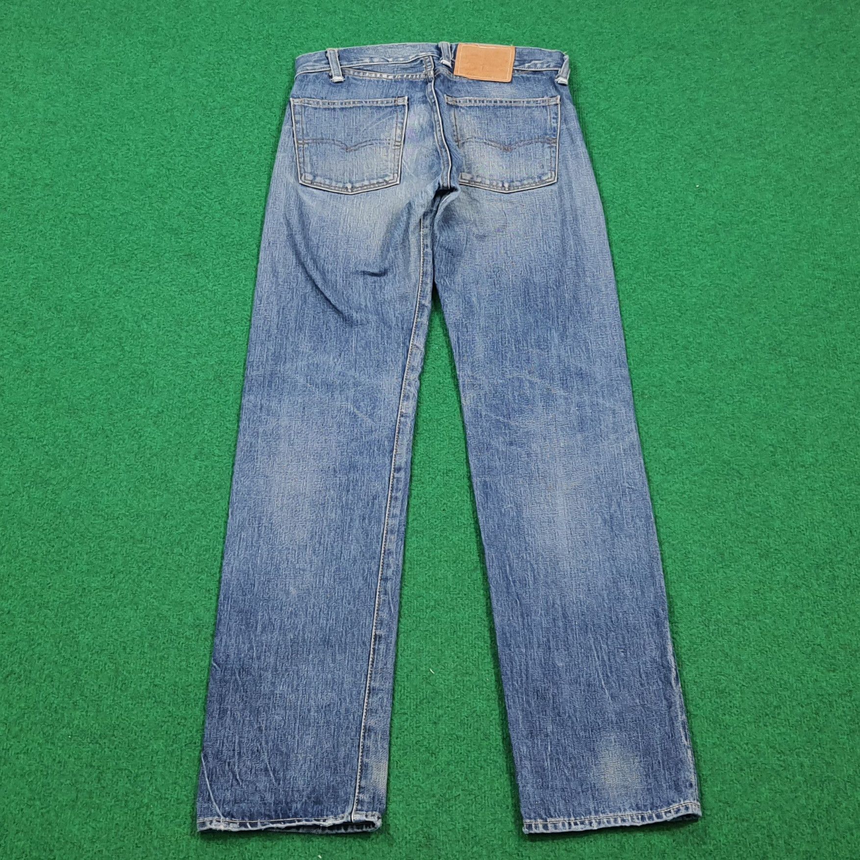 Levi's Vintage 501 E Selvedge Distressed Jeans E1N39 Size US 30 / EU 46 - 3 Thumbnail