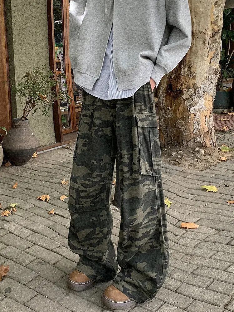 Japanese Brand Retro loose pocket camouflage jeans Size US 32 / EU 48 - 2 Thumbnail