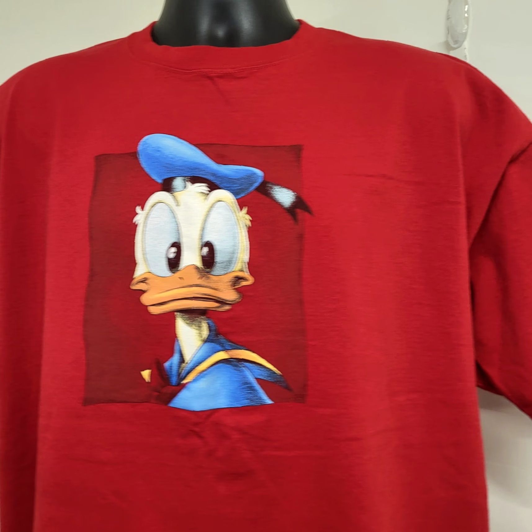 Disney VTG Donald Duck T-Shirt Mens XL Red Disney Store Box Logo Animated 90s Vintage Shirt Size US XL / EU 56 / 4 - 5 Thumbnail