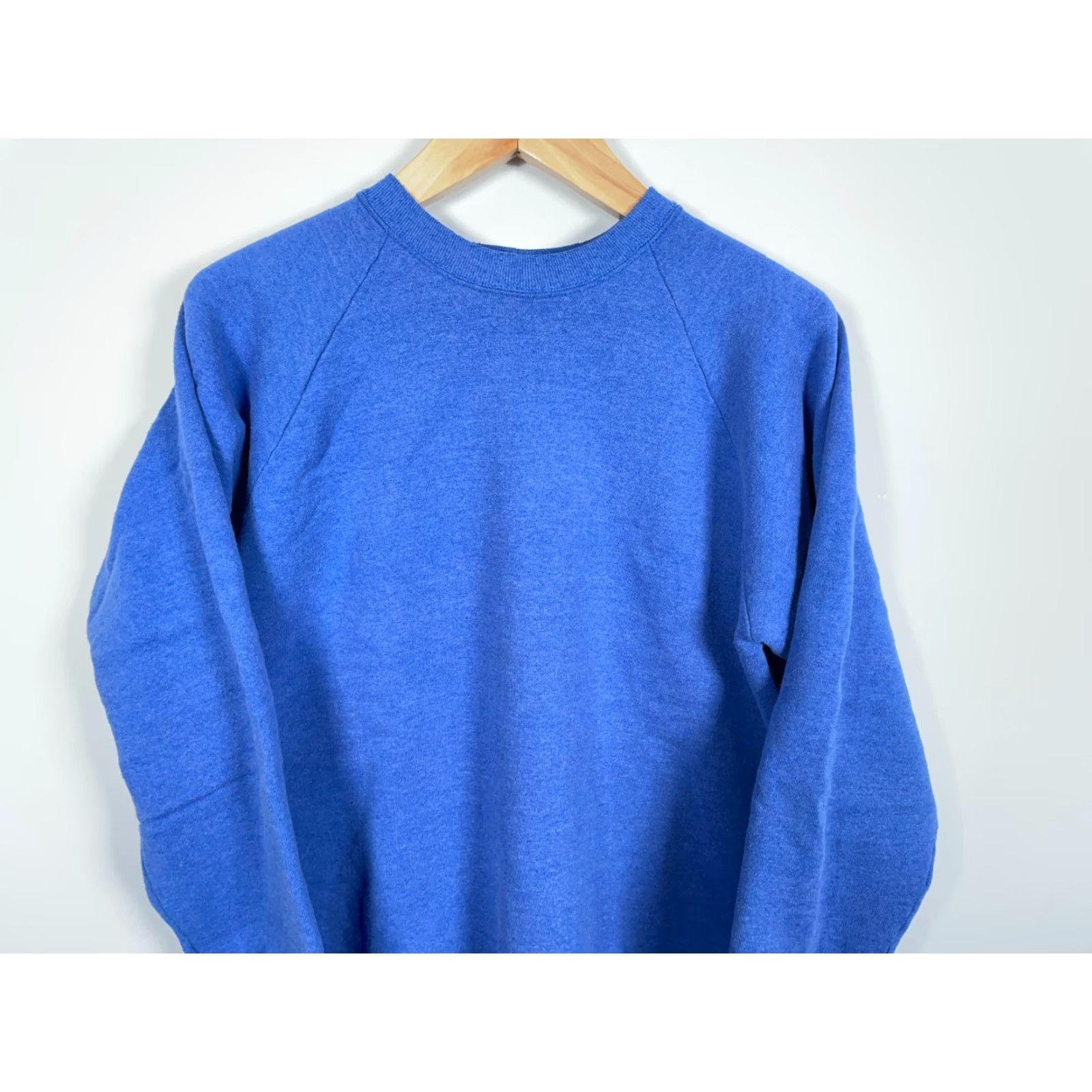 Fruit Of The Loom VINTAGE Fruit of the Loom Sweatshirt XL Blue Raglan Sleeves 50/50 80s Retro Crew Neck Men Size US XL / EU 56 / 4 - 4 Thumbnail
