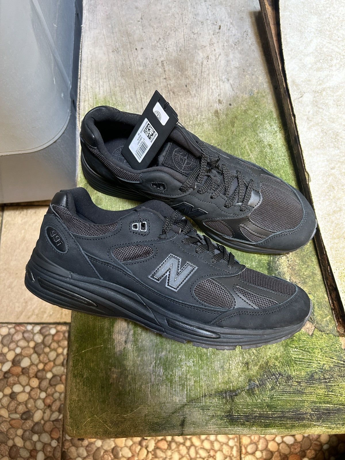 New Balance × Stone Island New balance 991v2 stone island ghost pack black Size US 11 / EU 44 - 1 Thumbnail