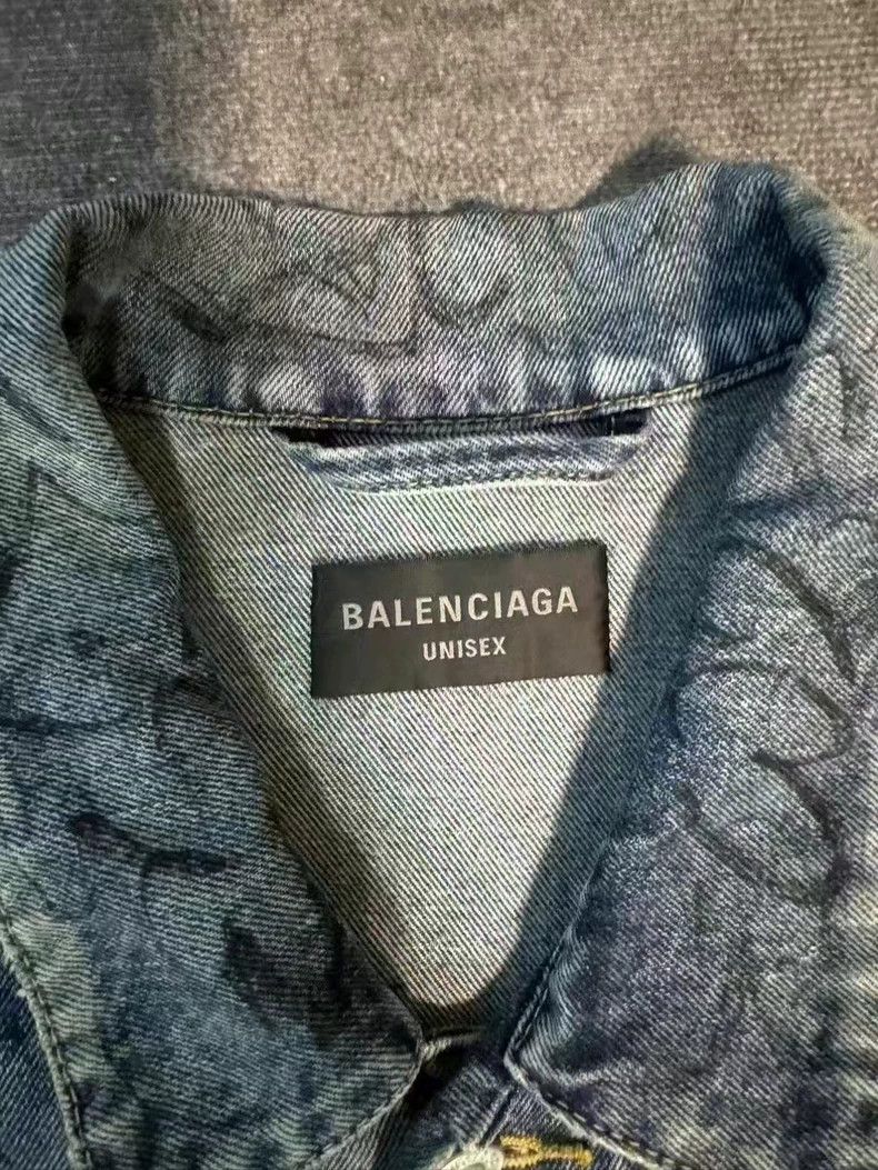 Balenciaga Balenciaga Blue graffiti denim jacket coat Size US M / EU 48-50 / 2 - 3 Thumbnail