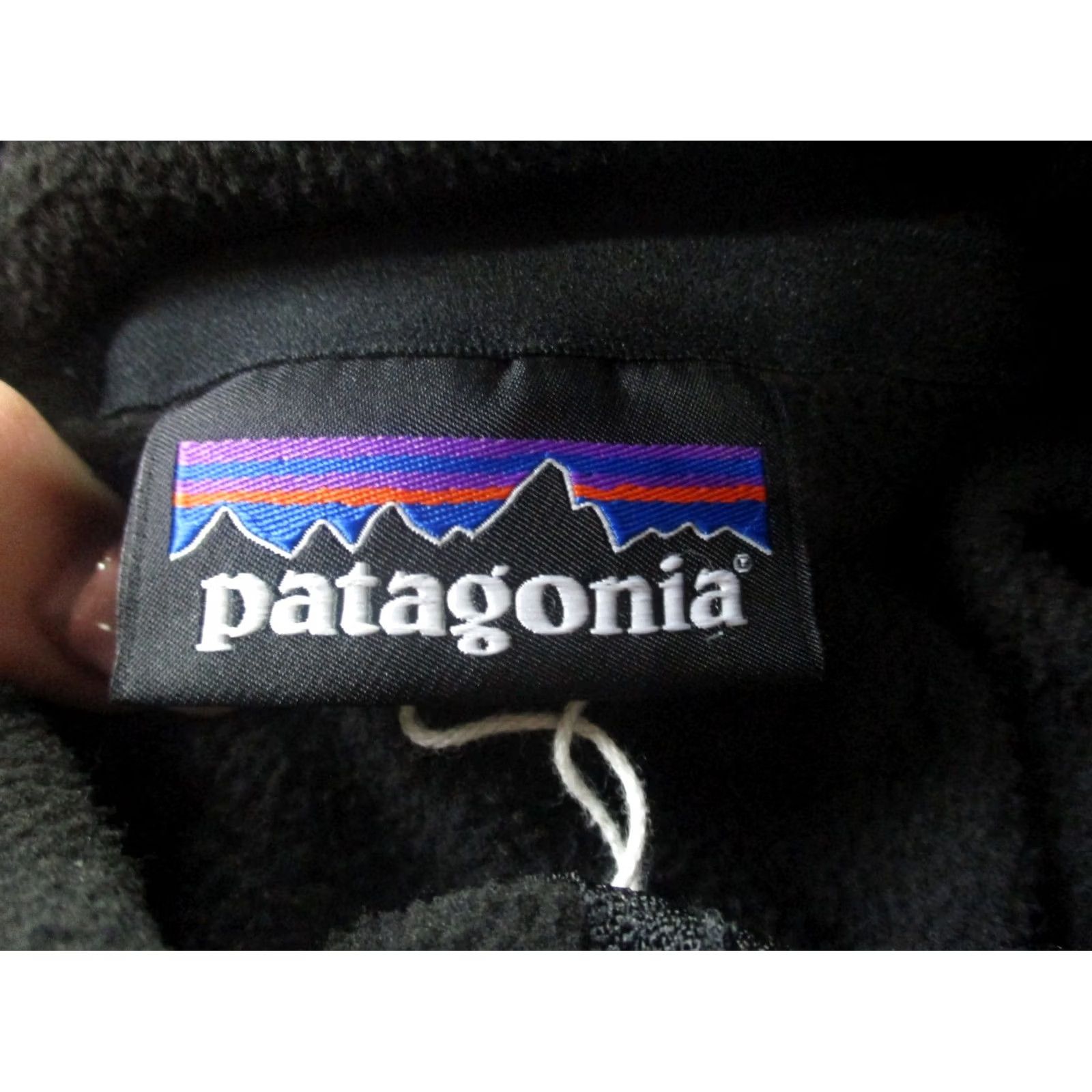 Patagonia Patagonia Jacket Mens M Black Fleece Outdoor Windbreaker 1/4 Zip Lightweight Thermal Embroidered Sleeve Mens Size US M / EU 48-50 / 2 - 7 Thumbnail