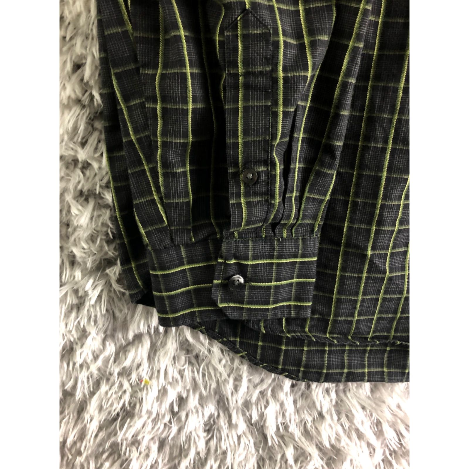Van Heusen Van Heusen Mens XL Black Plaid Long Sleeve Button-Up Spread Collar Shirt Size US XL / EU 56 / 4 - 2 Thumbnail