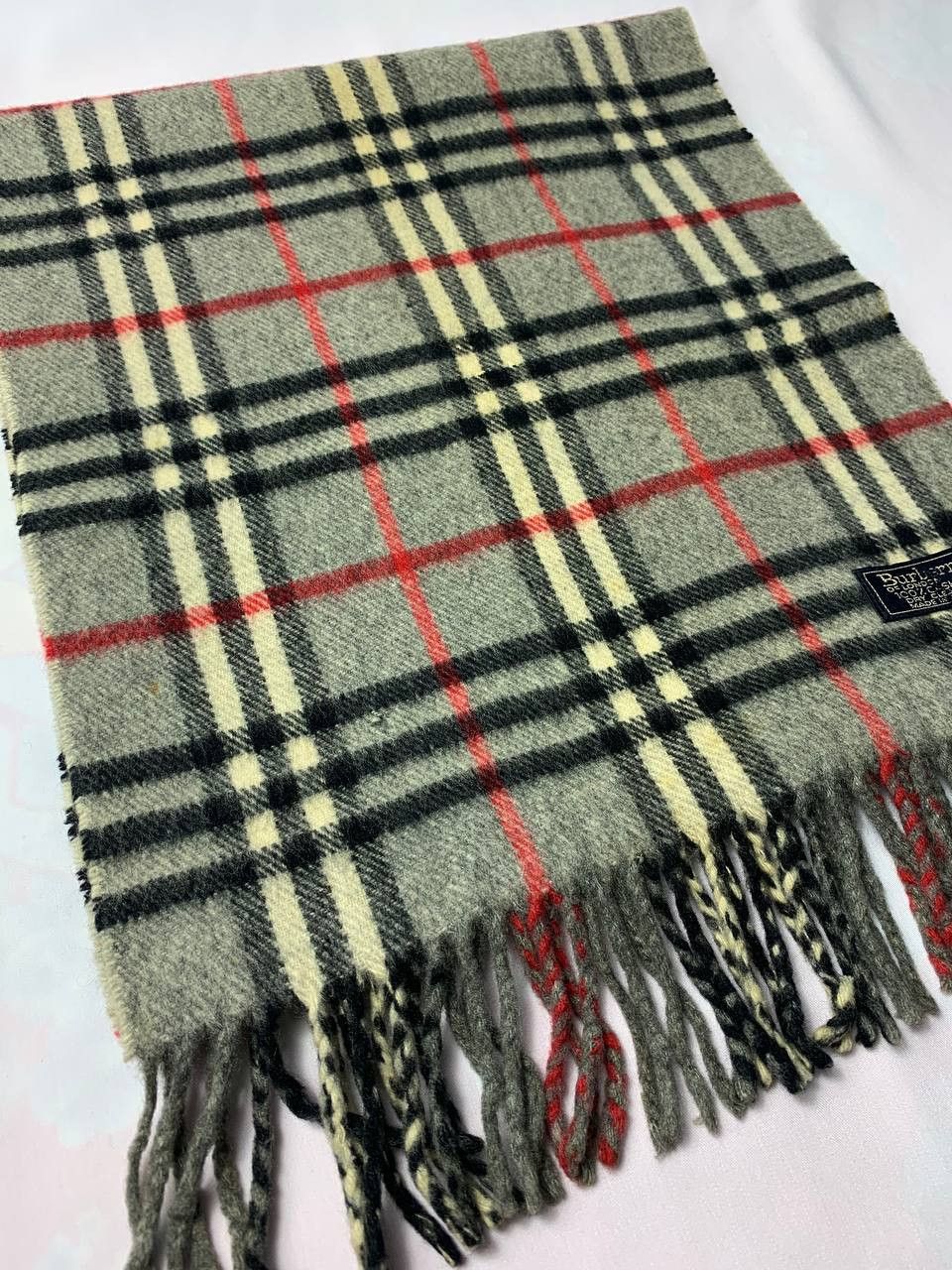 Burberry Burberrys Scarf / Muffler / Neckwear Size ONE SIZE - 3 Thumbnail