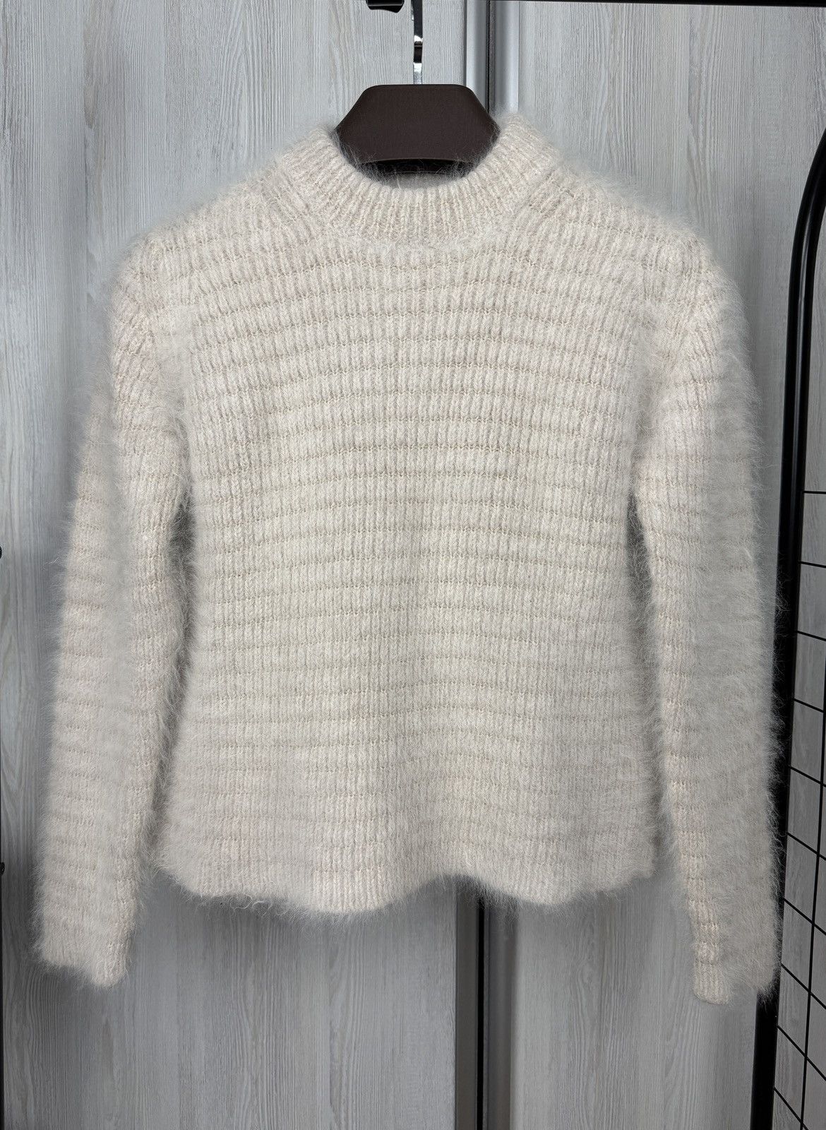 Roberto Collina Roberto Collina beige angora wool made in Italy sweater S Size S / US 4 / IT 40 - 2 Thumbnail