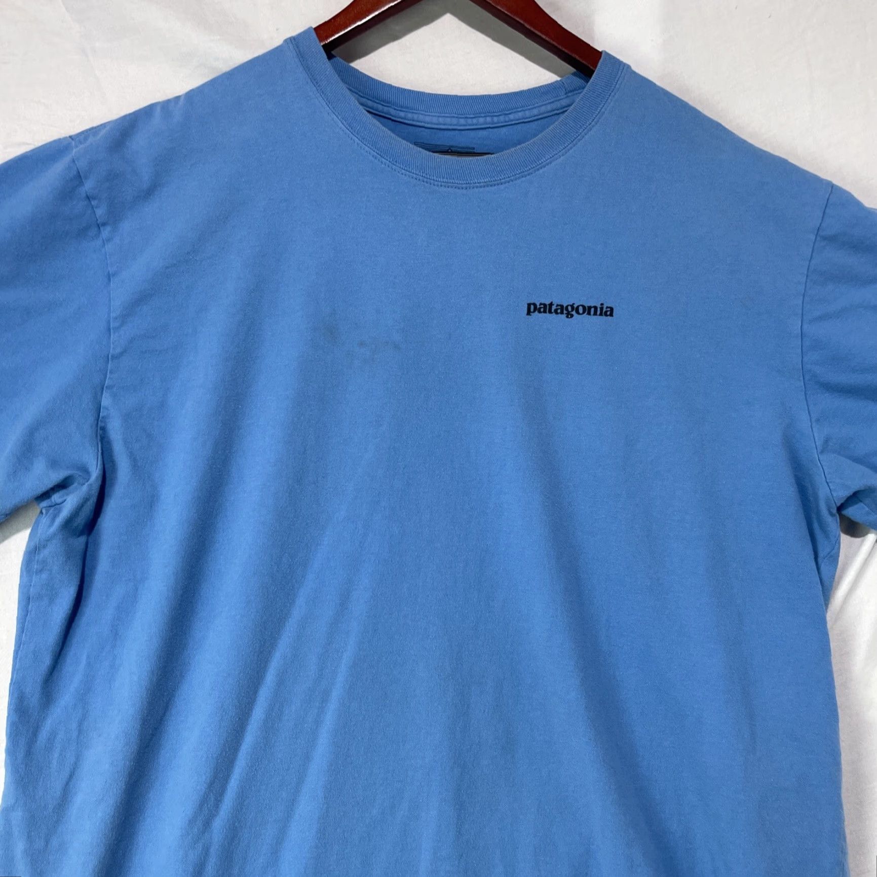Patagonia Patagonia Shirt Mens XL Blue Short Sleeve Outdoor Fishing T-Shirt Pullover Logo Graphic Print Size US XL / EU 56 / 4 - 2 Thumbnail