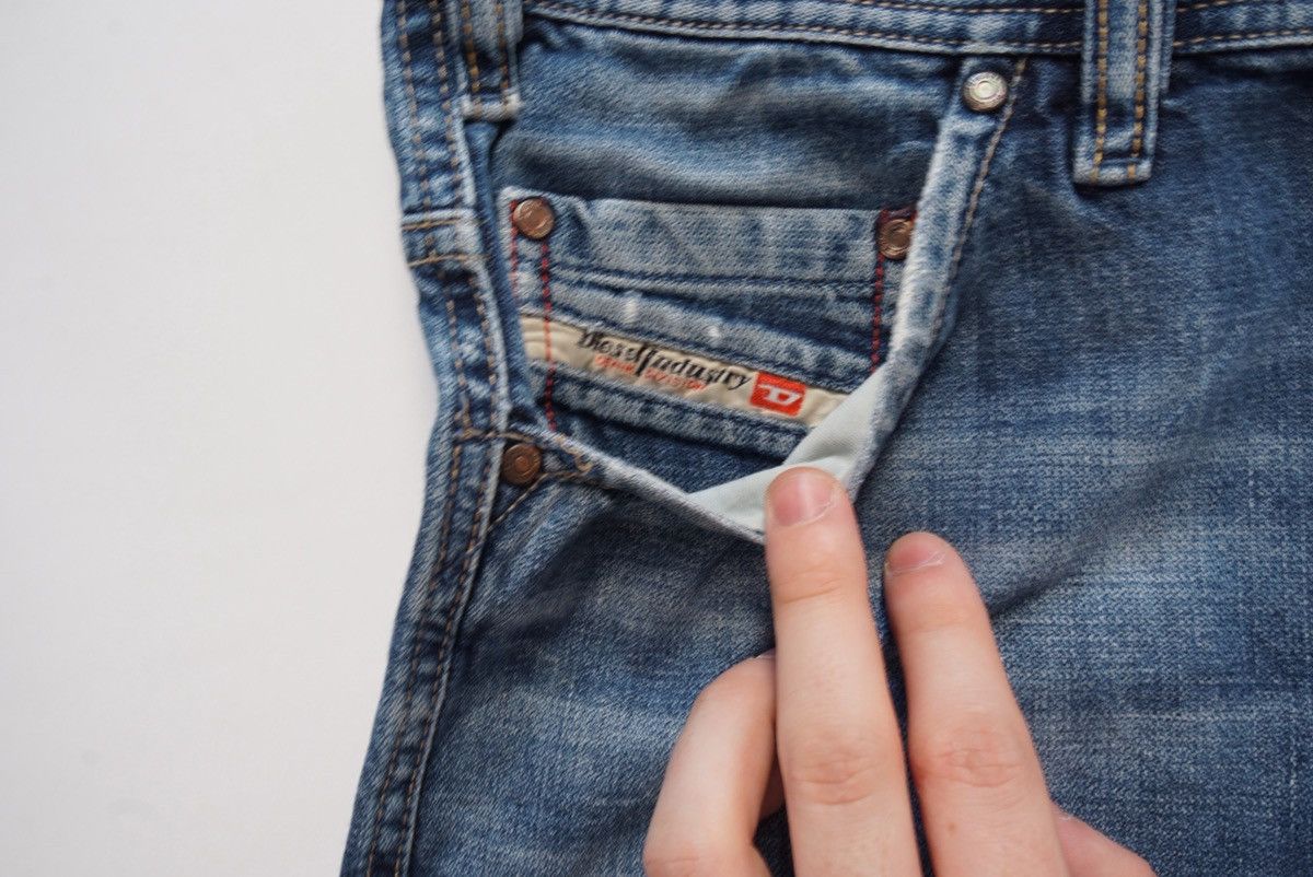 Diesel DEADSTOCK y2k diesel denim jeans Size US 31 - 2 Thumbnail