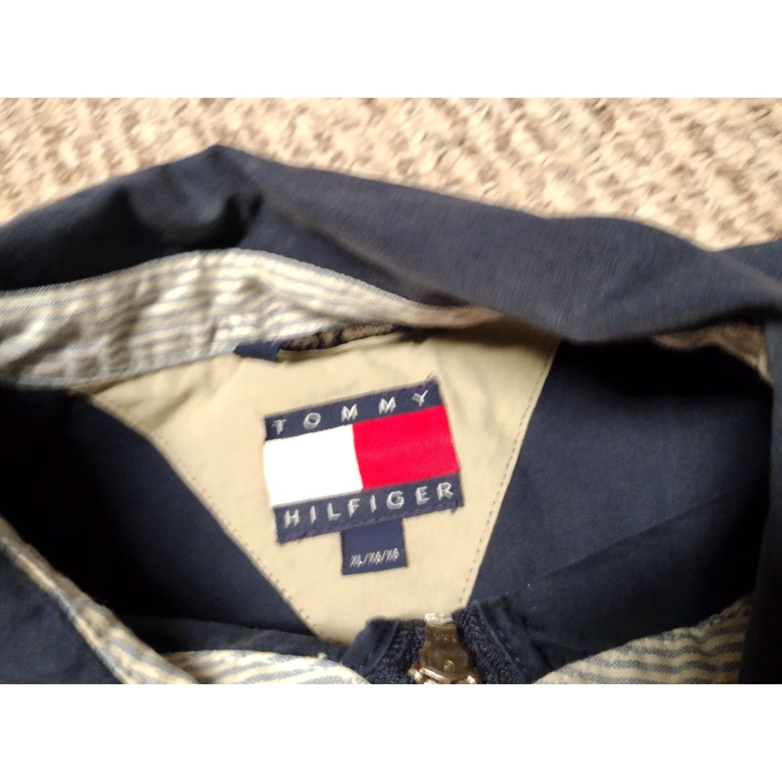 Tommy Hilfiger VINTAGE Tommy Hilfiger Denim Jacket XL Blue 90s Crest Embroidered Logo Strap Full Zip Size US 36 / EU 52 - 3 Thumbnail
