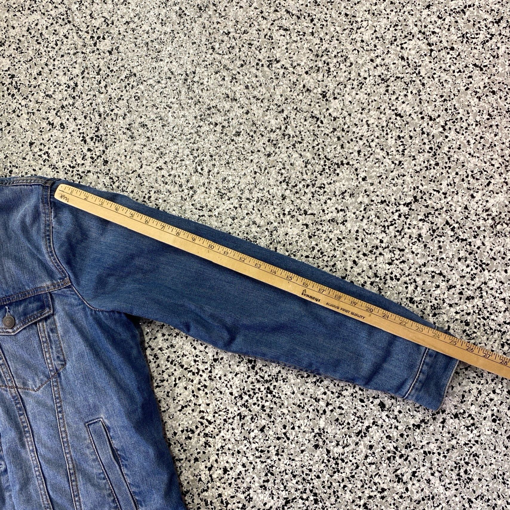 Abercrombie & Fitch Abercrombie & Fitch Jacket Mens Medium Blue Denim Sherpa Lined Quilted Insulated Pockets Size US M / EU 48-50 / 2 - 4 Thumbnail