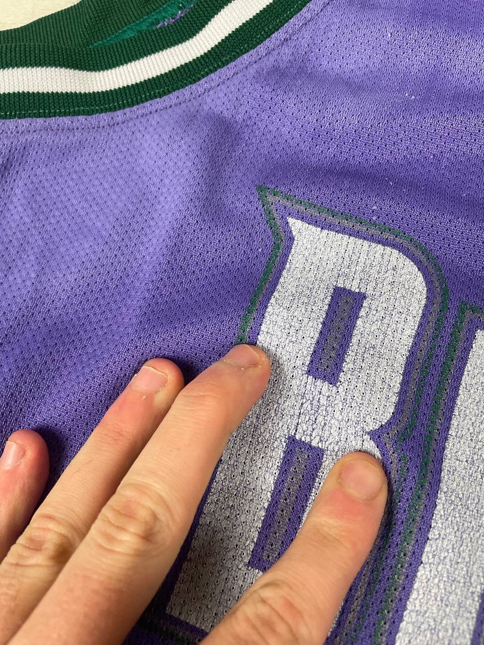 Champion Vintage Champion Milwaukee Bucks Robinson #13 NBA Jersey Size US XL / EU 56 / 4 - 7 Thumbnail