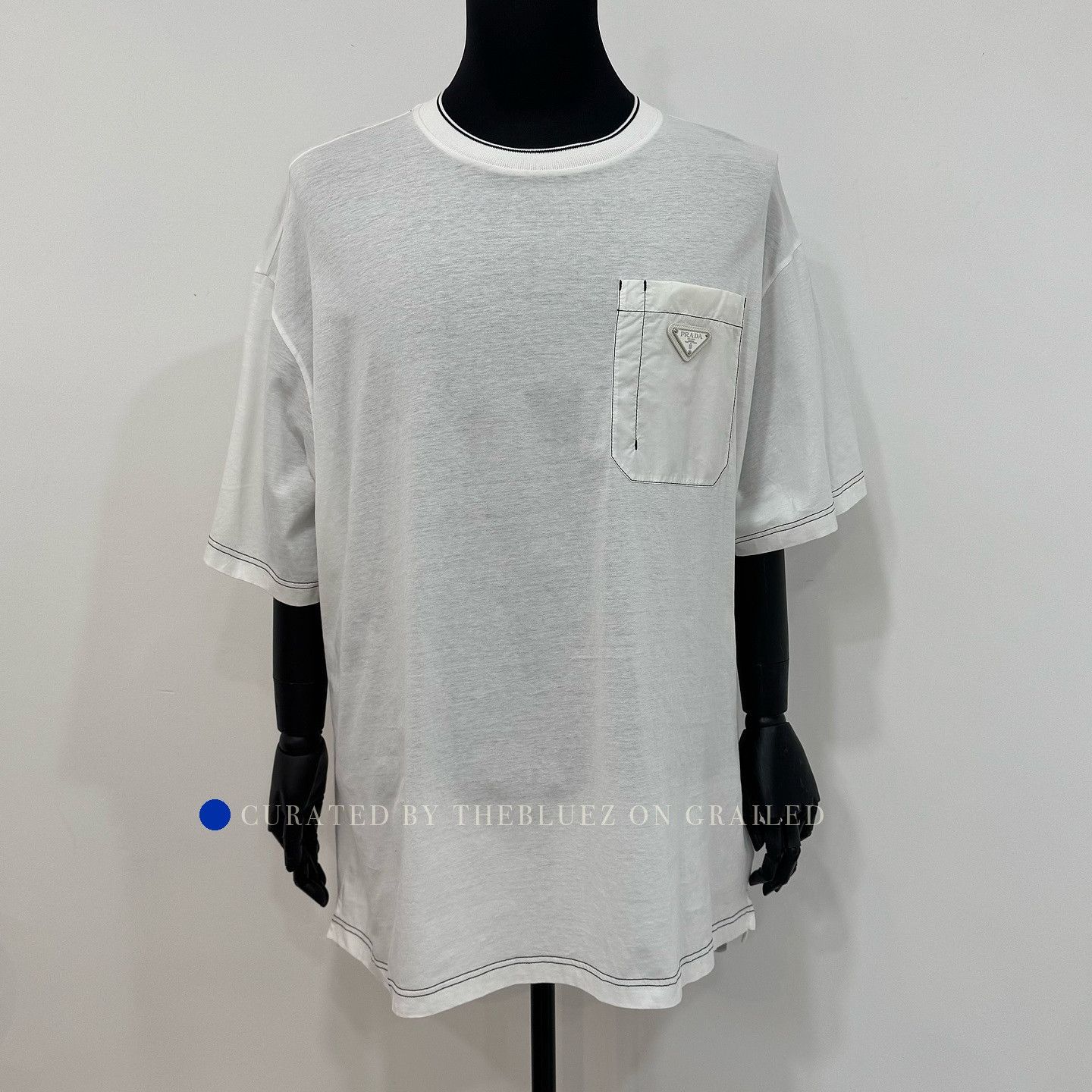 Prada White Short-Sleeve T-Shirt with Pocket Size L Size US L / EU 52-54 / 3 - 1 Thumbnail