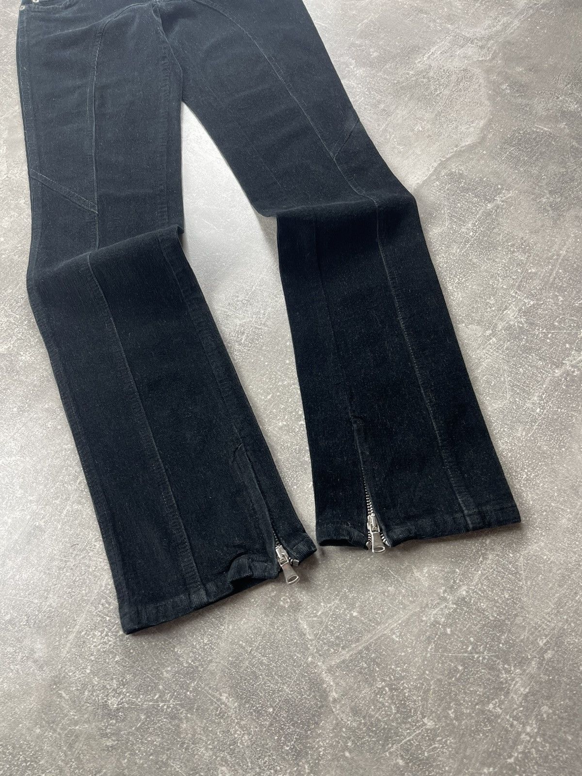Dolce & Gabbana Dolce & Gabbana Black Corduroy Slim Pants Zip Hem Size 27" / US 4 / IT 40 - 6 Thumbnail