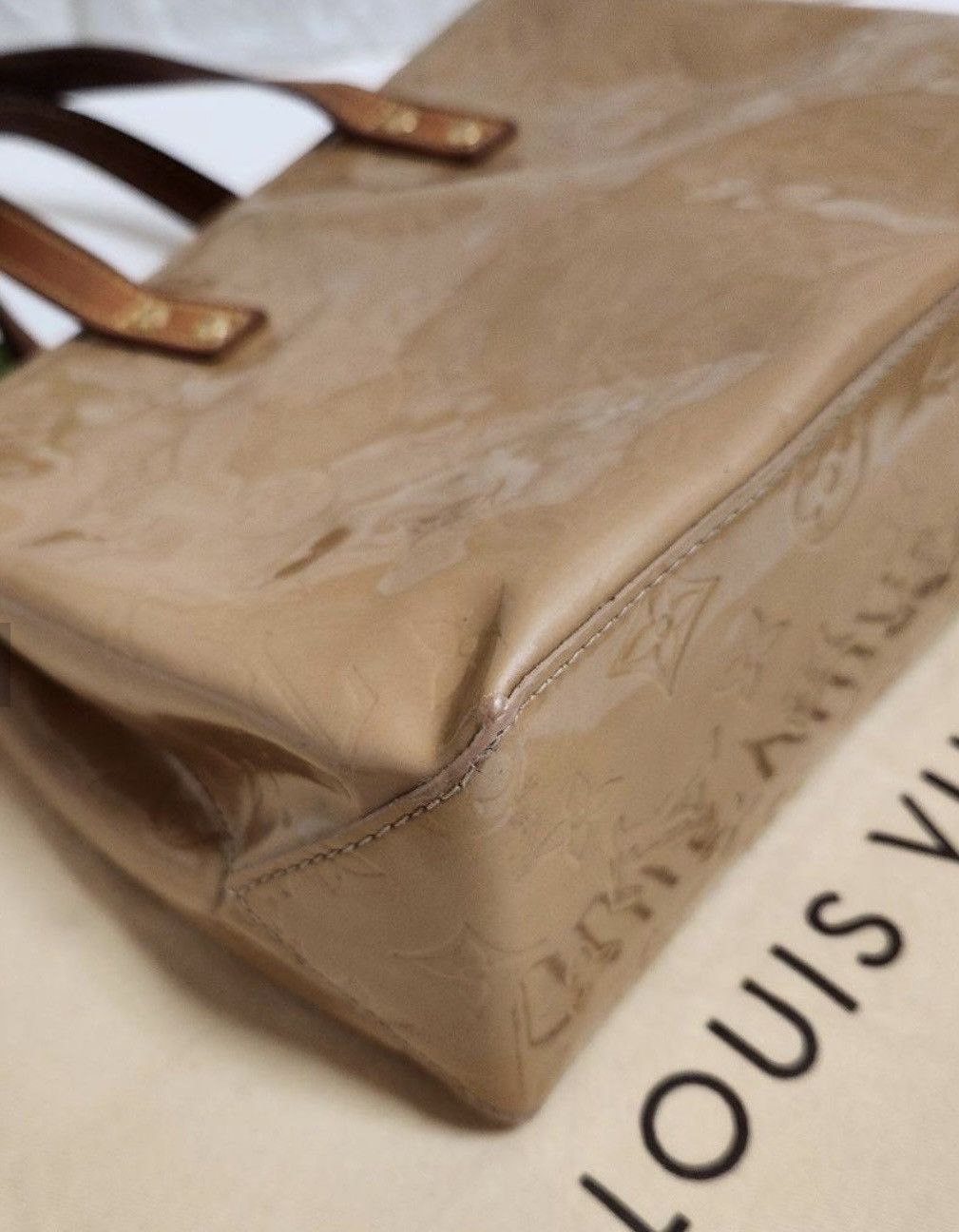 Louis Vuitton Louis Vuitton Vernis Reade PM Tote Bag – Beige / Noisette Size ONE SIZE - 6 Thumbnail