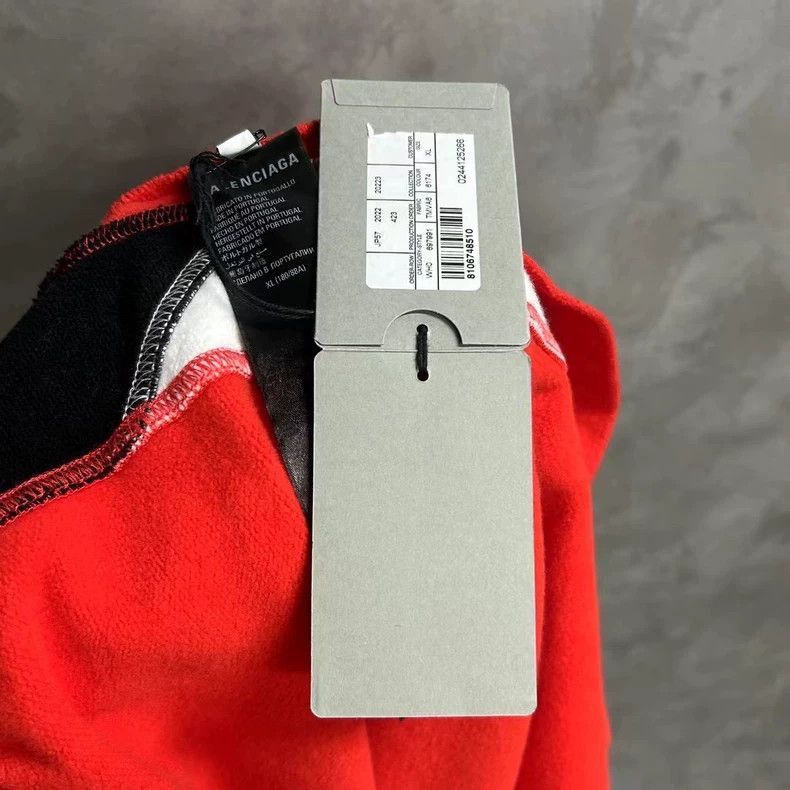 Balenciaga Balenciaga balenciaga's new red embroidered logo shorts -2 Size US 36 / EU 52 - 8 Thumbnail