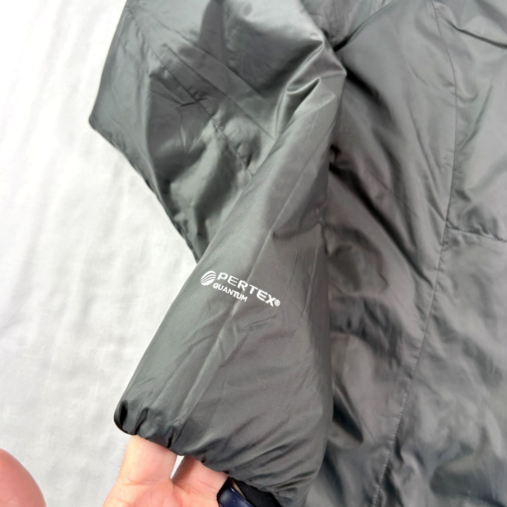 Eddie Bauer VINTAGE Eddie Bauer Puffer Jacket Womens Small Reversible First Ascent Pertex Quantum Size S / US 4 / IT 40 - 2 Thumbnail
