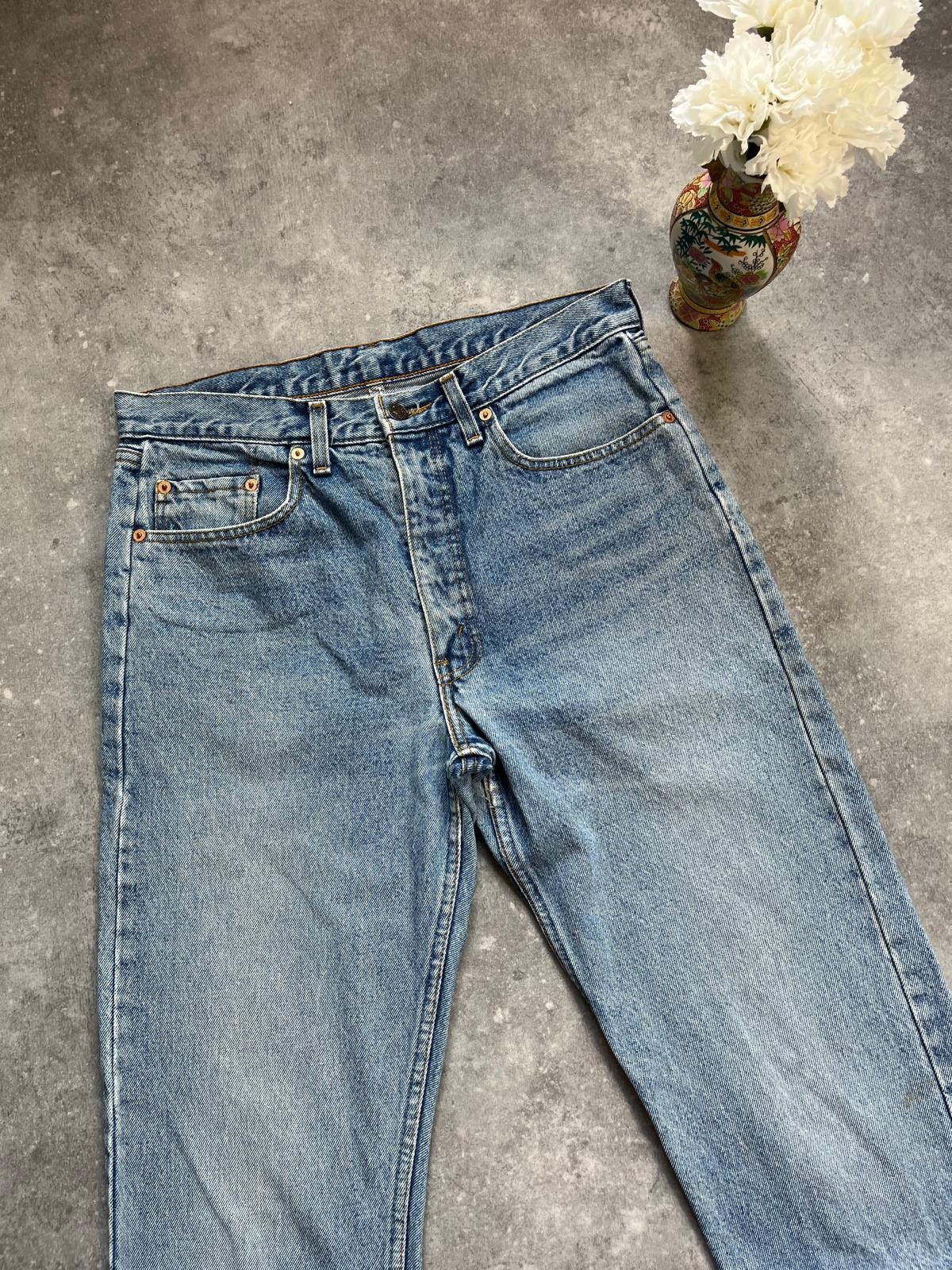 Levi's × Vintage Vintage 1992’ Levi’s 611 Slim Retro Black Label Size US 32 / EU 48 - 4 Thumbnail