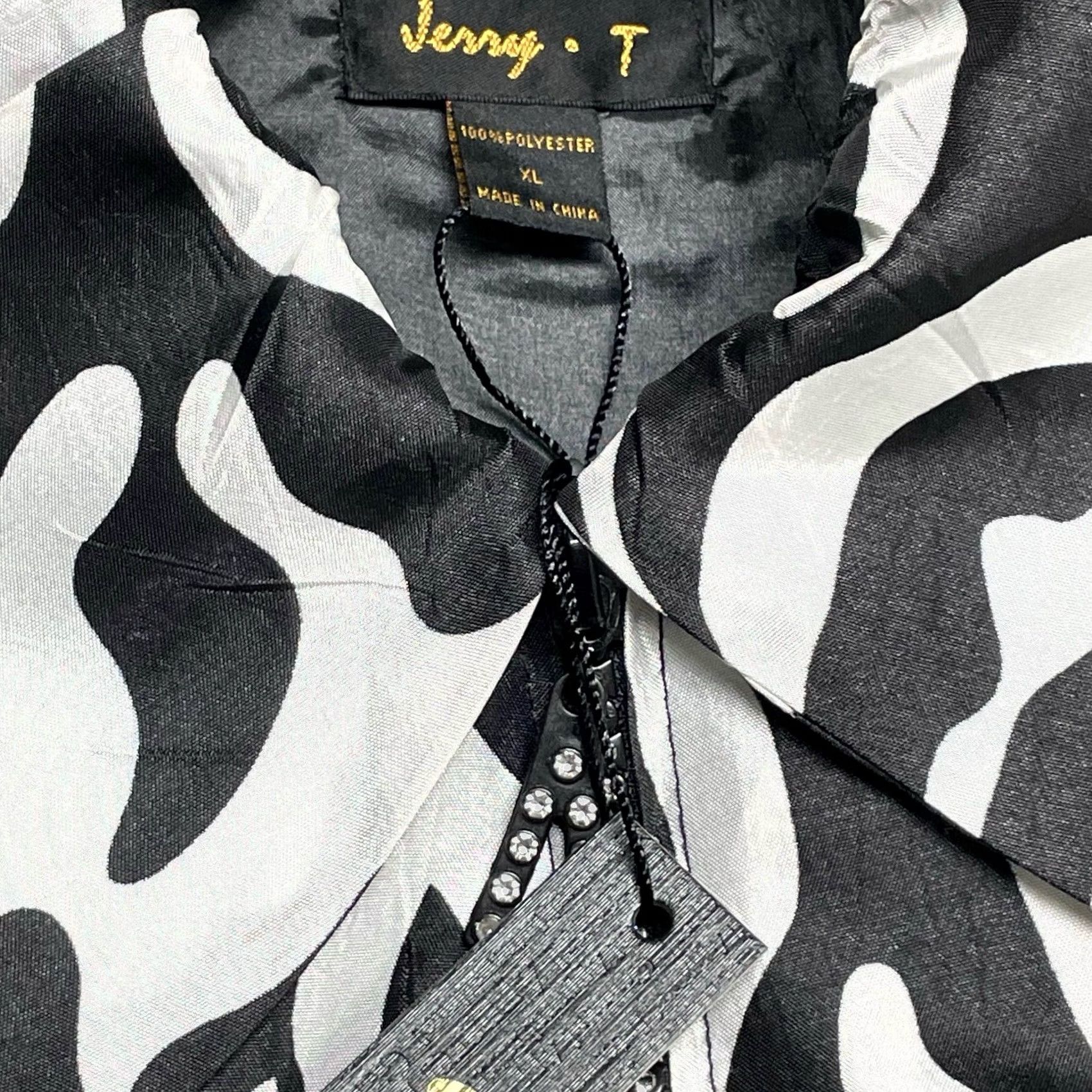 Vintage VINTAGE Jerry T Women Zebra Print Rhinestone Zip Crinkled Jacket XL Men/Women? Size XL / US 12-14 / IT 48-50 - 4 Thumbnail