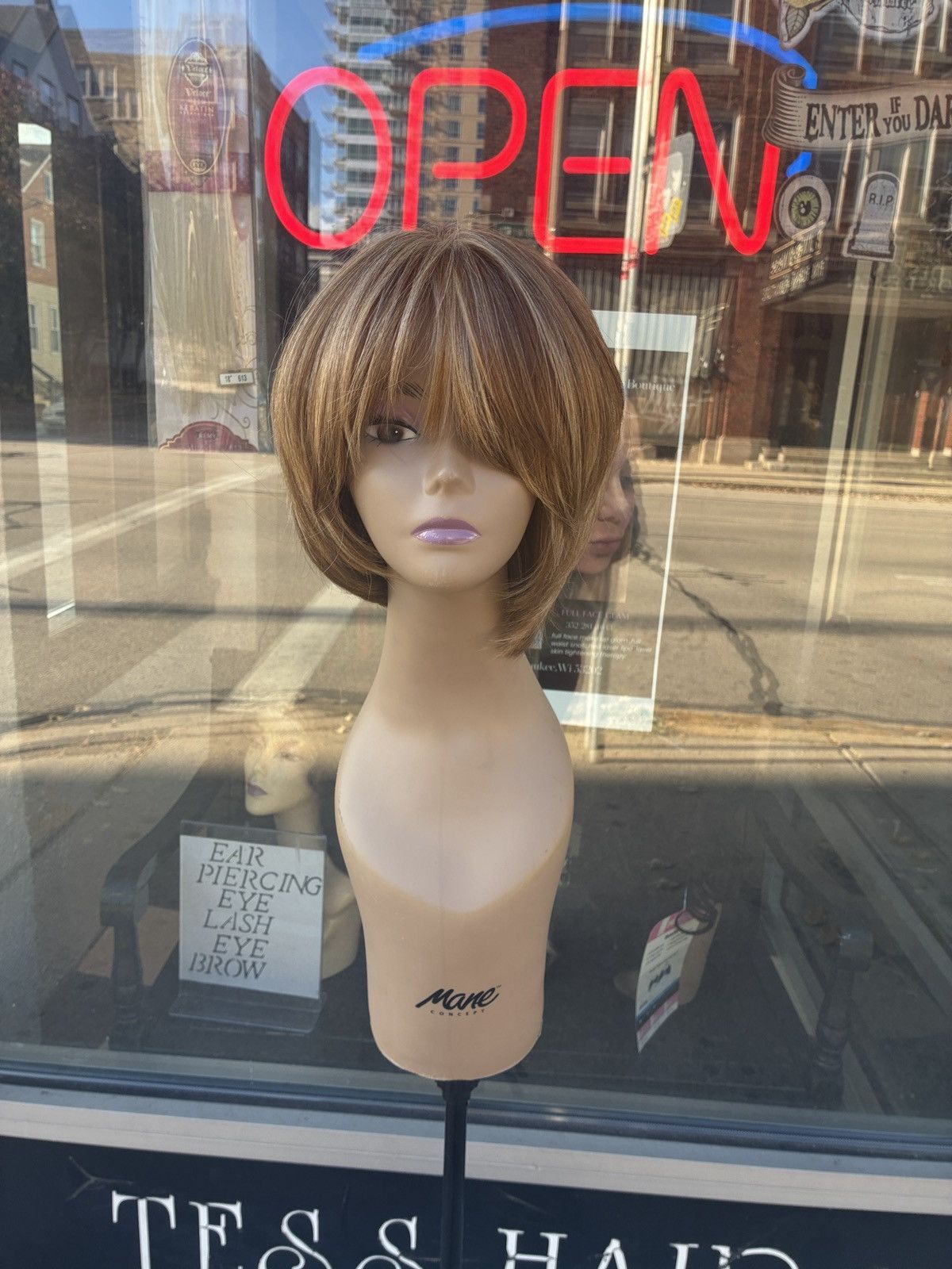 Other Tess wigs Size ONE SIZE - 1 Thumbnail