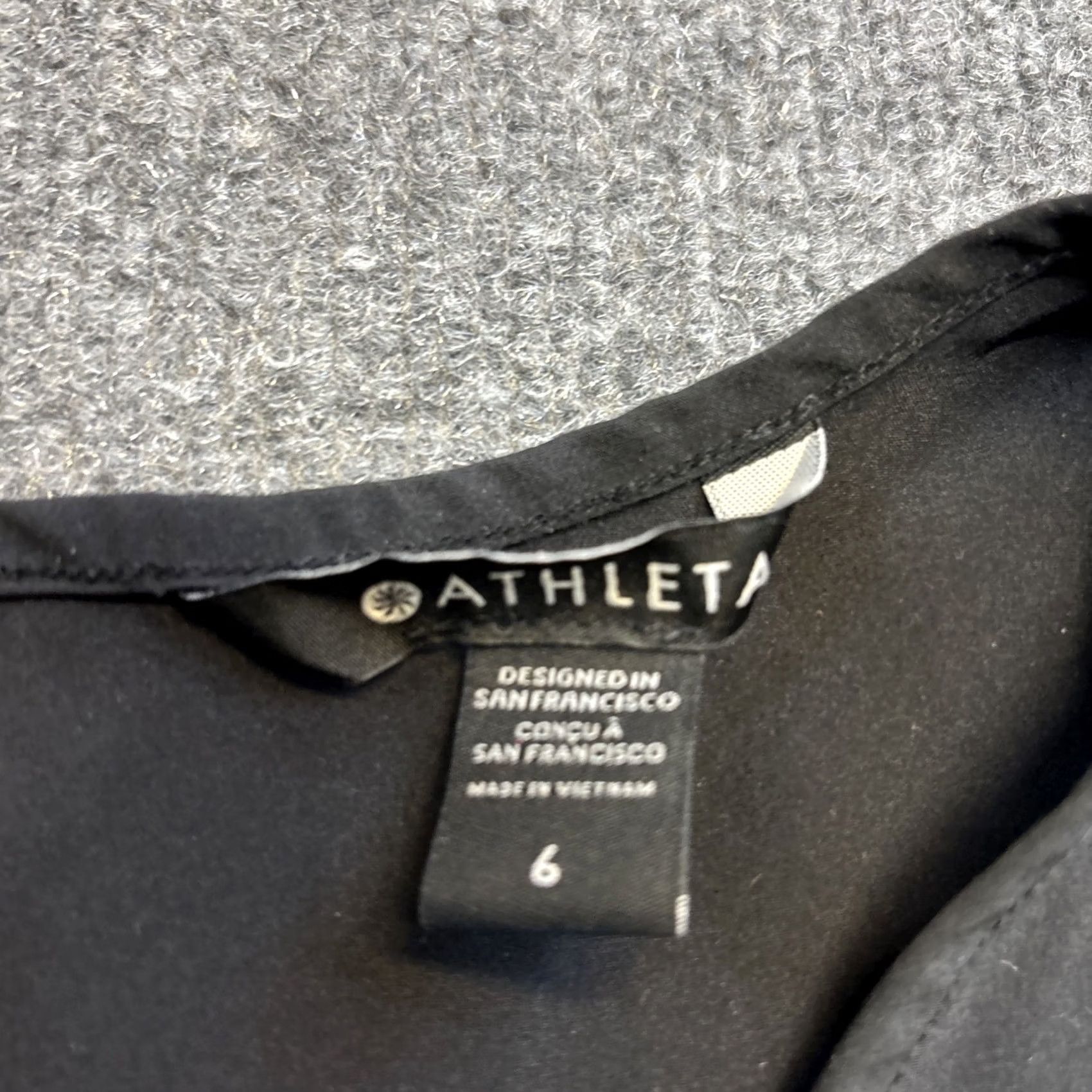 Athleta VINTAGE? No — Athleta Black Flex Jumpsuit Sleeveless Zip Back Ribbed Tapered Leg 6 Size 28" / US 6 / IT 42 - 6 Thumbnail